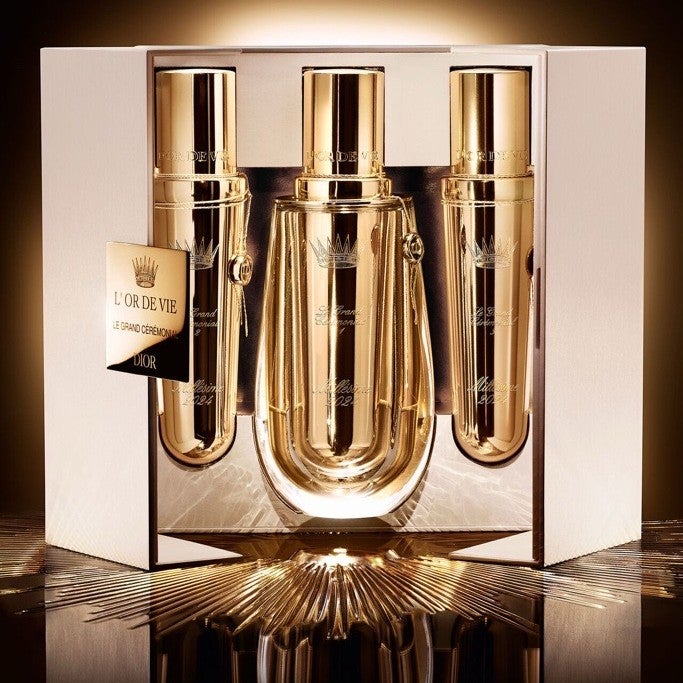ロー ド ヴィ ル グラン セレモニアル ヴィンテージ 2024 Dior