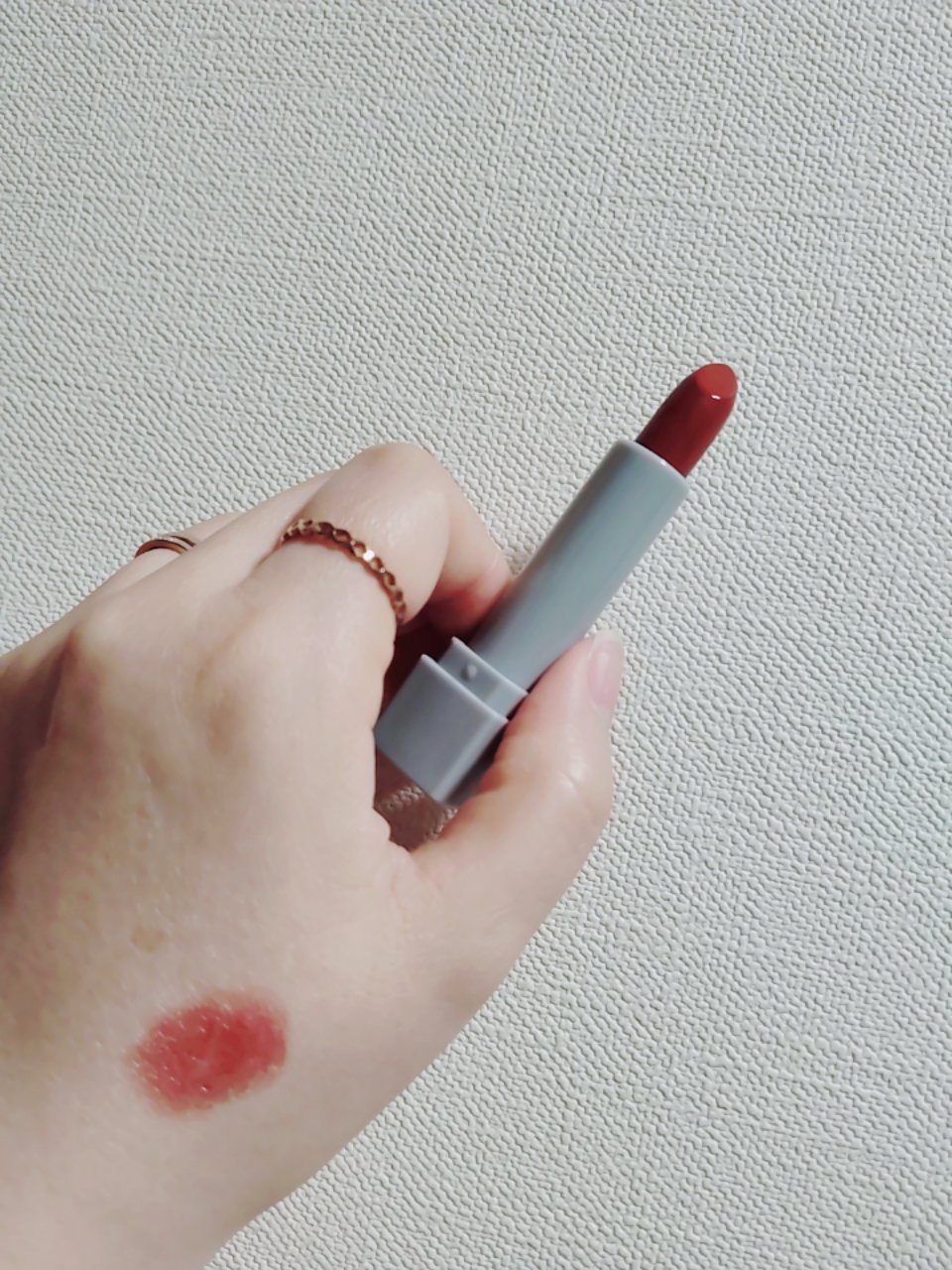 &.リップスティック ベルベットレッド/DAISO/口紅を使ったクチコミ（1枚目）