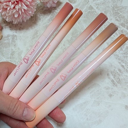 カラープレイデュアルライナー/2aN/スティックアイシャドウを使ったクチコミ(3枚目)