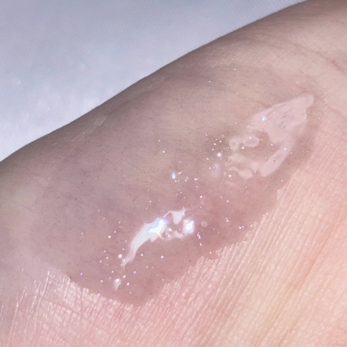 グラスティングウォーターグロス/rom&nd/リップグロスを使ったクチコミ(5枚目)