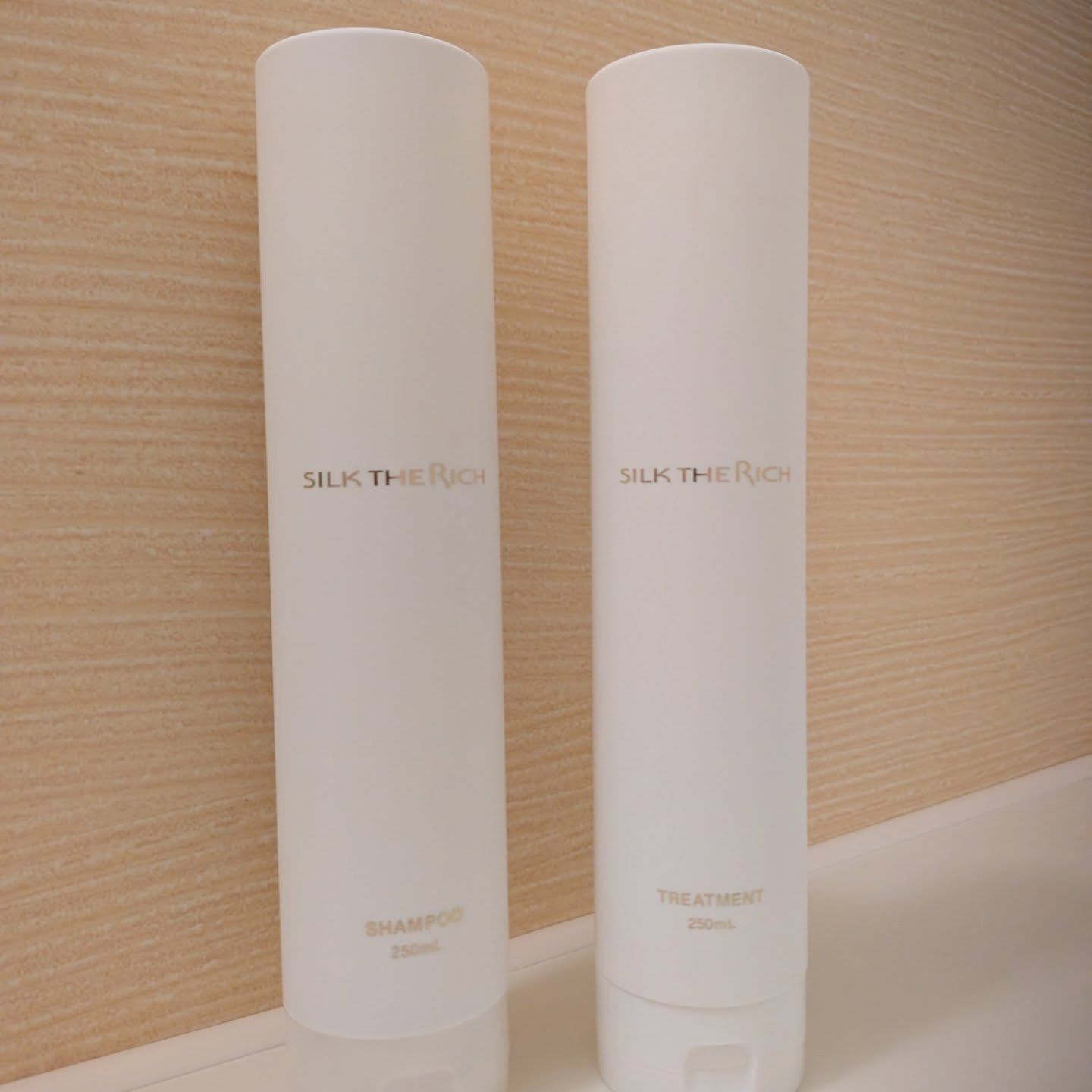 SILK THE RICH モイスト&リペア シャンプー・トリートメント/SILK THE RICH/市販シャンプーを使ったクチコミ（1枚目）