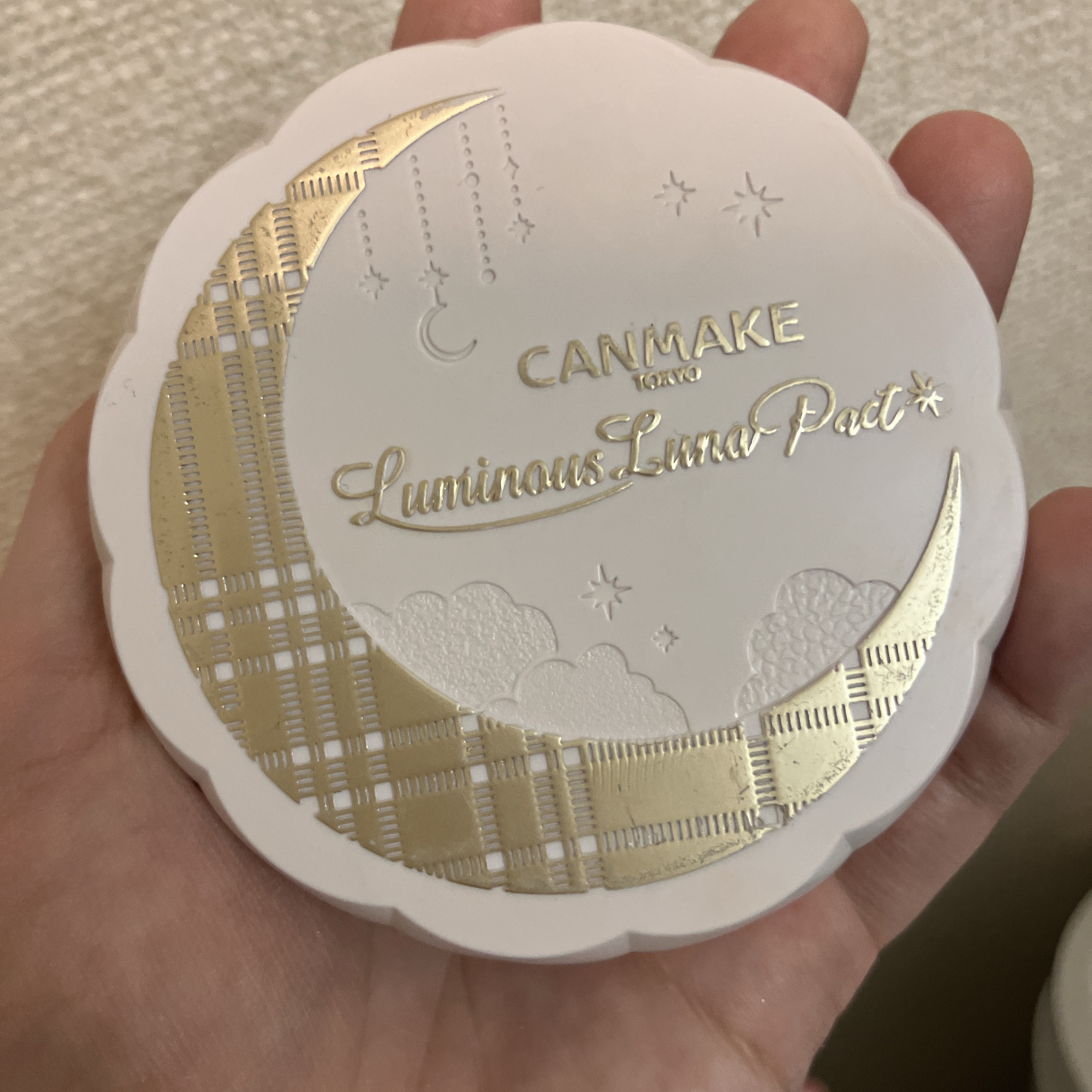 ルミナスルナパクト G01 ライトベージュ/キャンメイク/ファンデーションを使ったクチコミ（2枚目）