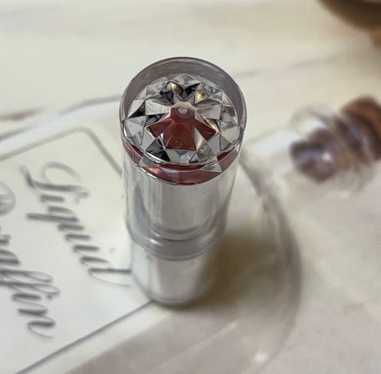 ラスティンググロスリップ/CEZANNE/口紅を使ったクチコミ(5枚目)