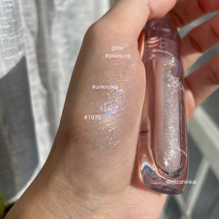 グラスグリッター/glow/グリッターを使ったクチコミ(2枚目)