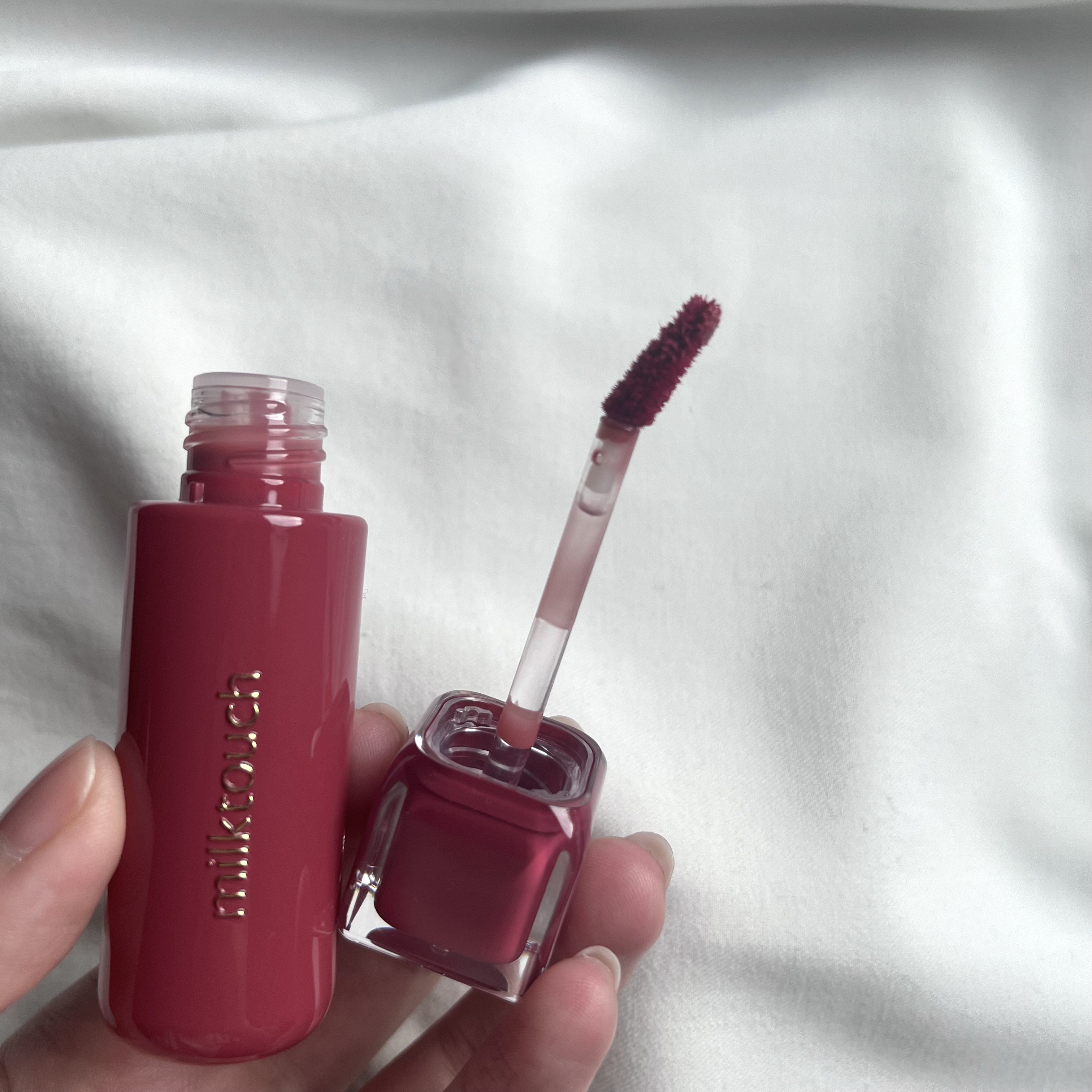 ジェリーフィットティンティッドグロウティント/Milk Touch/リップティントを使ったクチコミ（2枚目）