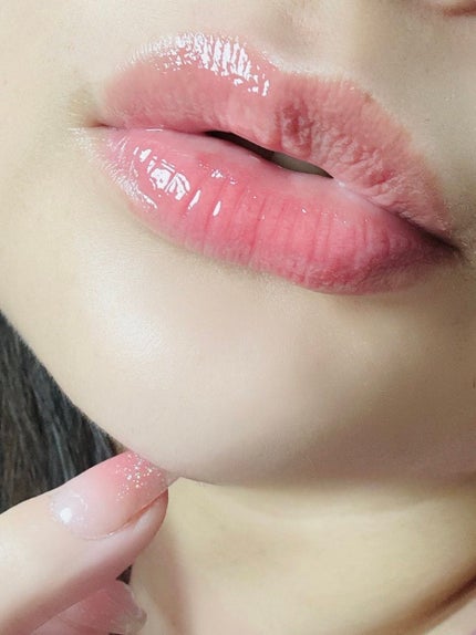 フィー 3Dボリューミンググロス/fwee/リップグロスを使ったクチコミ(3枚目)