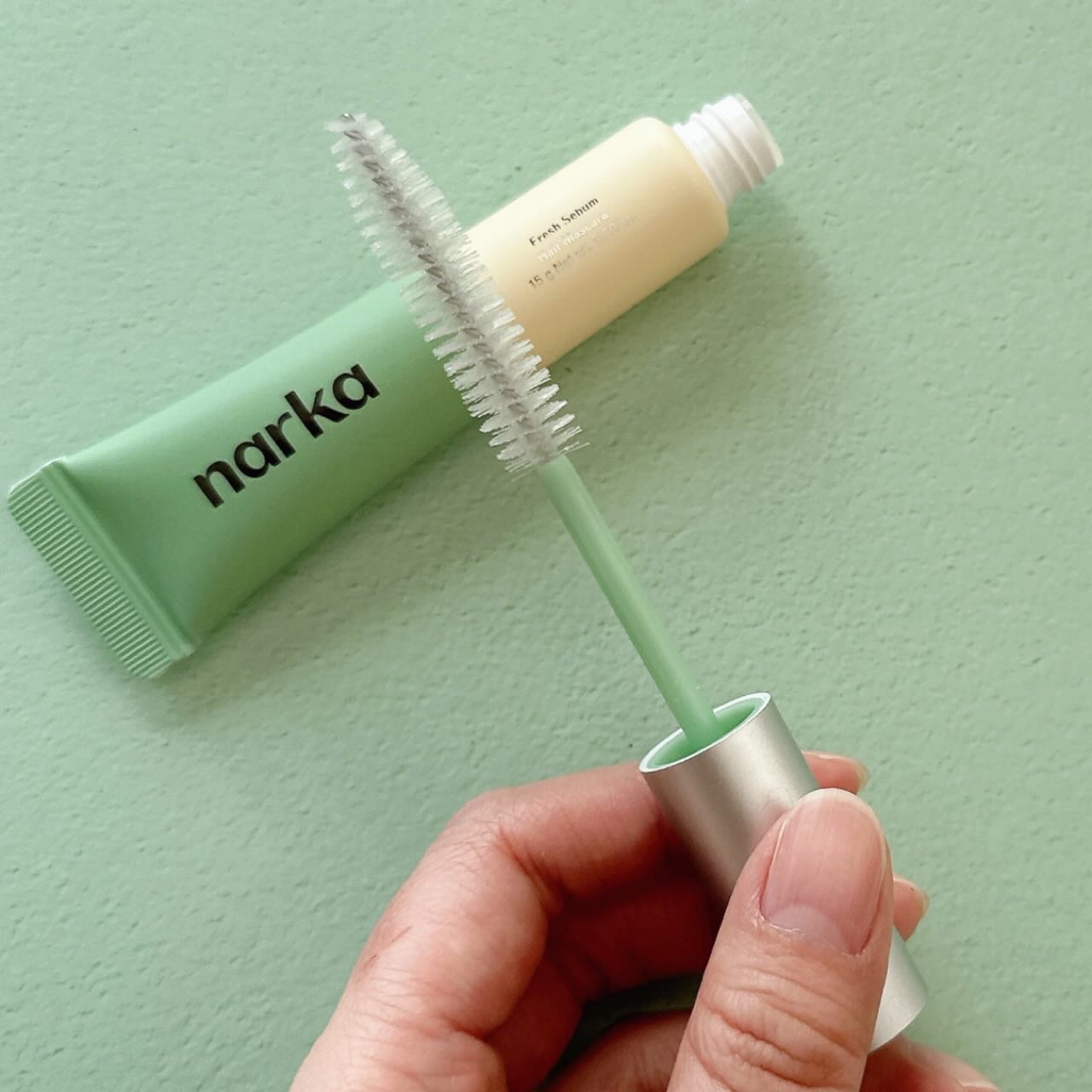 フレッシュセバムヘアマスカラ/narka/その他スタイリングを使ったクチコミ（3枚目）