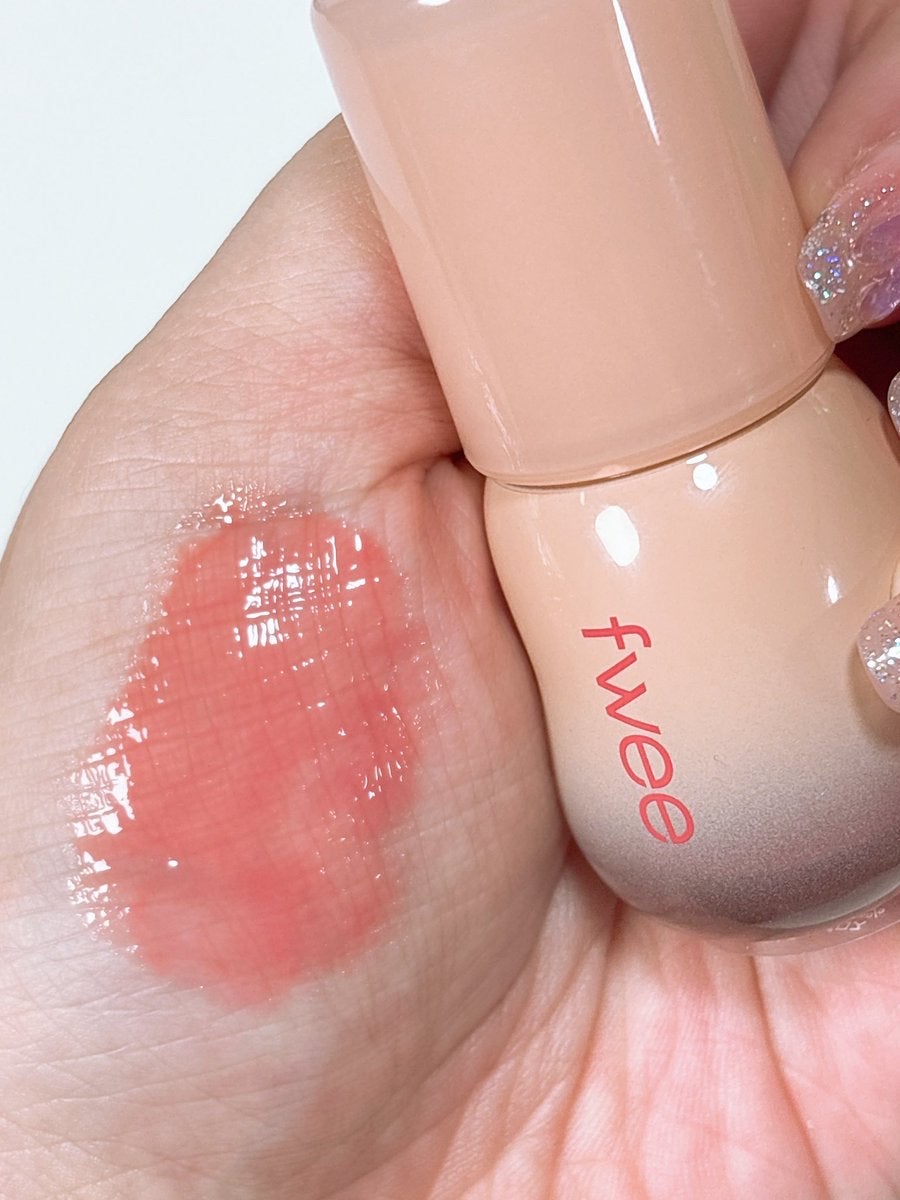 フィー 3Dボリューミンググロス/fwee/リップグロスを使ったクチコミ（2枚目）