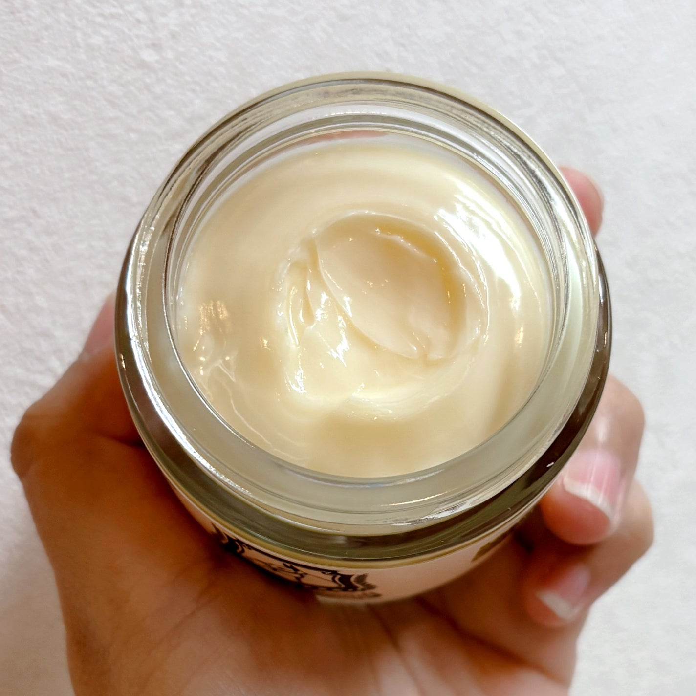 mari on LIPS 「知り合いの方からいただいた韓国の馬油クリーム!!✨乾燥する今の..」(2枚目)