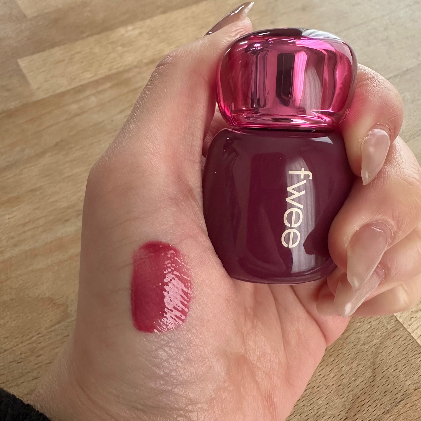 フィー 3Dボリューミングティント/fwee/リップティントを使ったクチコミ(2枚目)