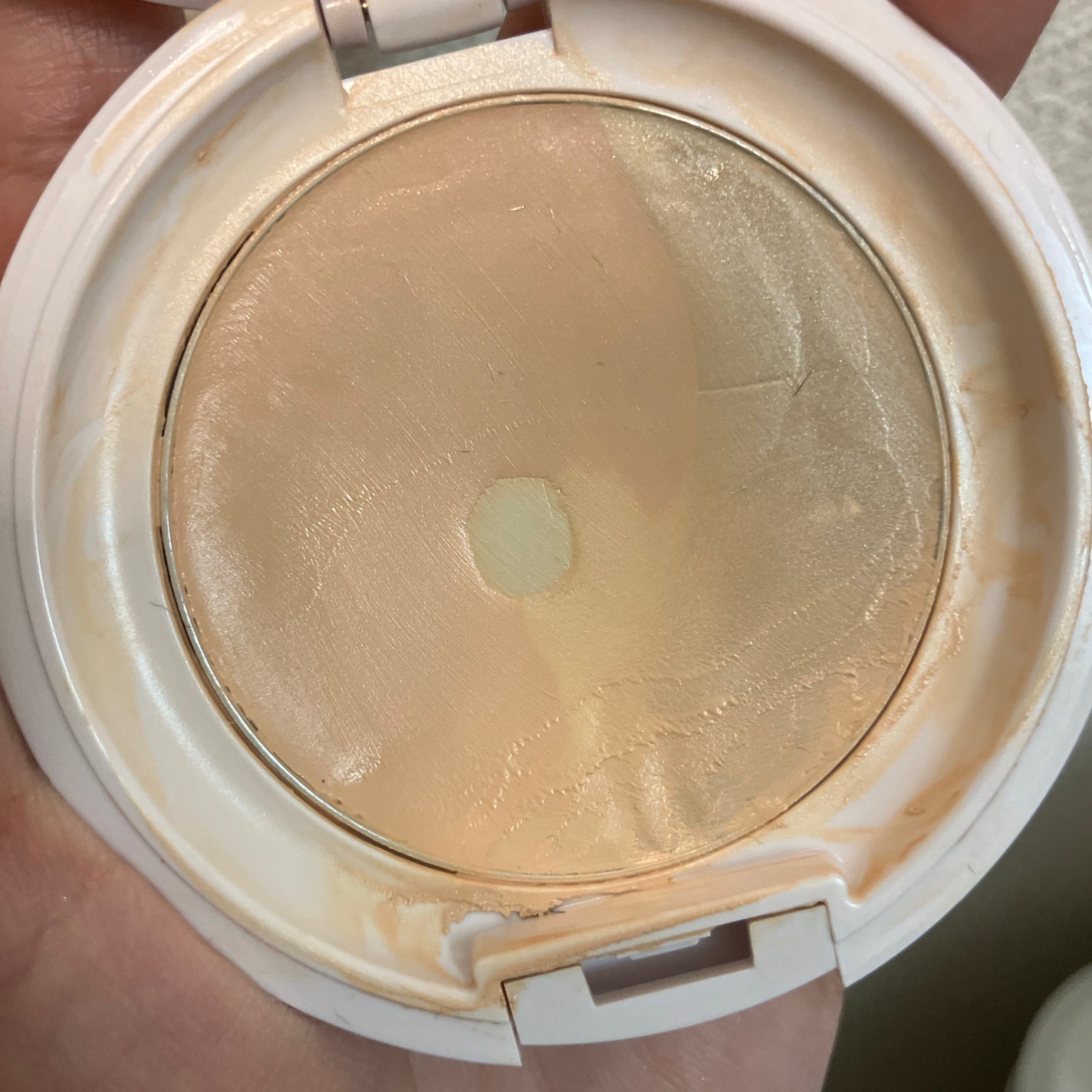 ルミナスルナパクト/キャンメイク/ファンデーションを使ったクチコミ(1枚目)