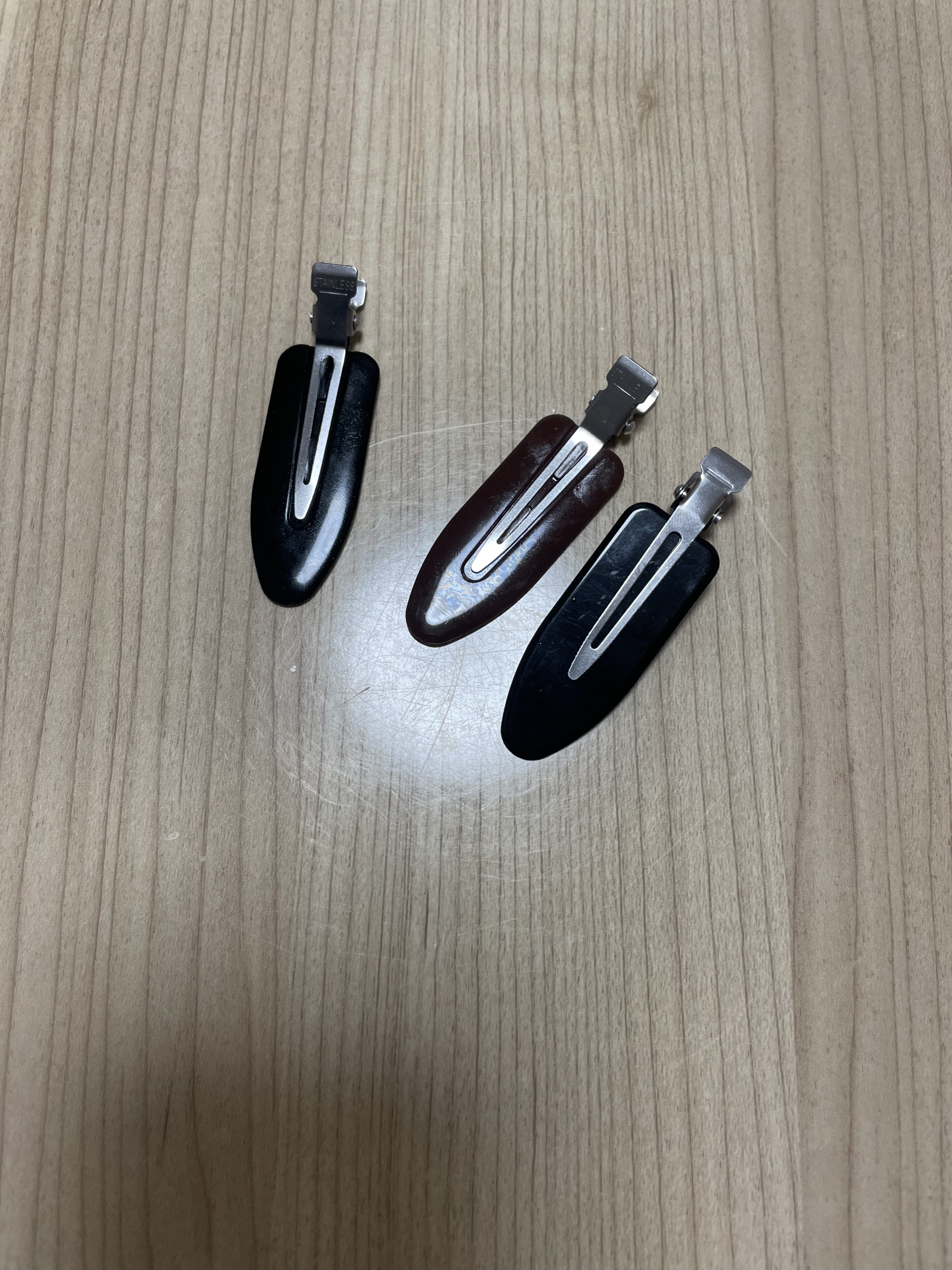 跡が付かない前髪クリップ ブラック&ブラウン【新】/マペペ/ヘアアクセサリーを使ったクチコミ（1枚目）