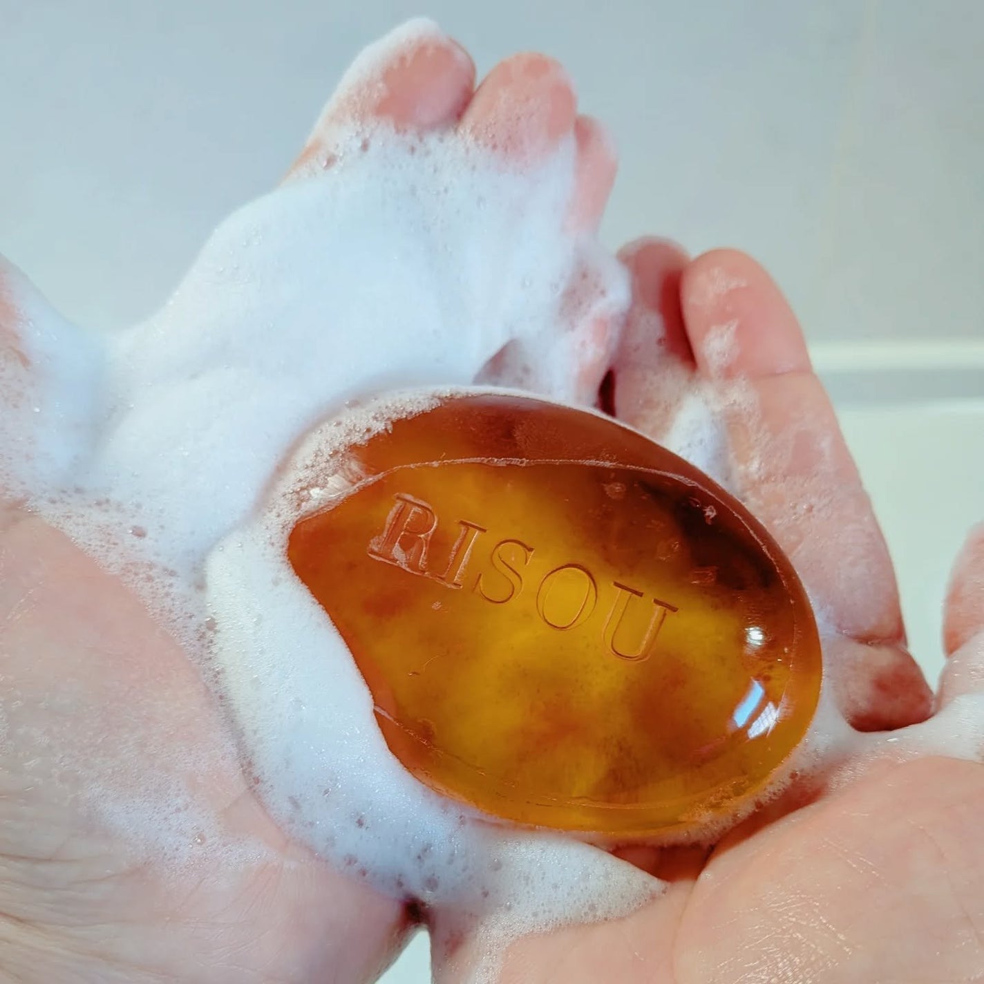 葉山はなび on LIPS 「潤いソープを使ってみたよ🧼✨リソウのリペアジェルをベースに開発..」(3枚目)