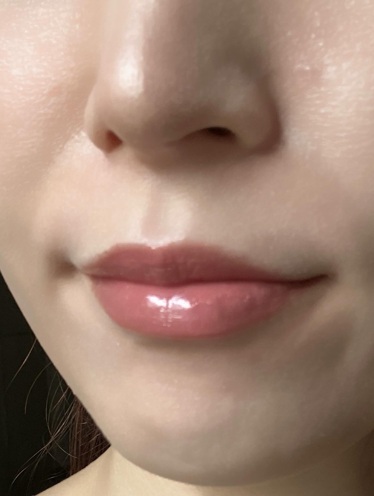 ボンディンググロウリップスティック/Laka/口紅を使ったクチコミ（3枚目）