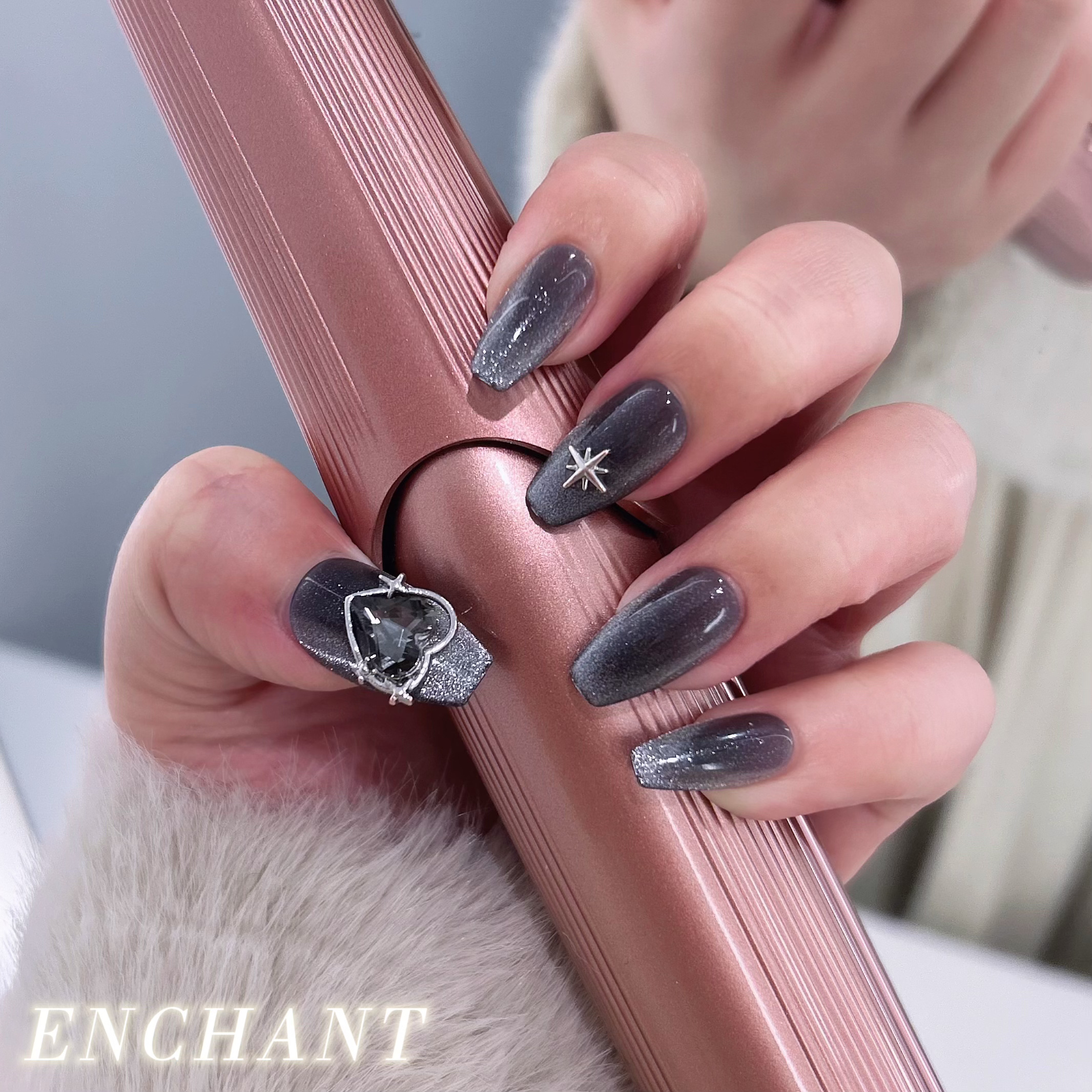 ネイルチップ(シールタイプ) ENCHANT/FINGER SUIT/ネイルチップ・パーツを使ったクチコミ（1枚目）