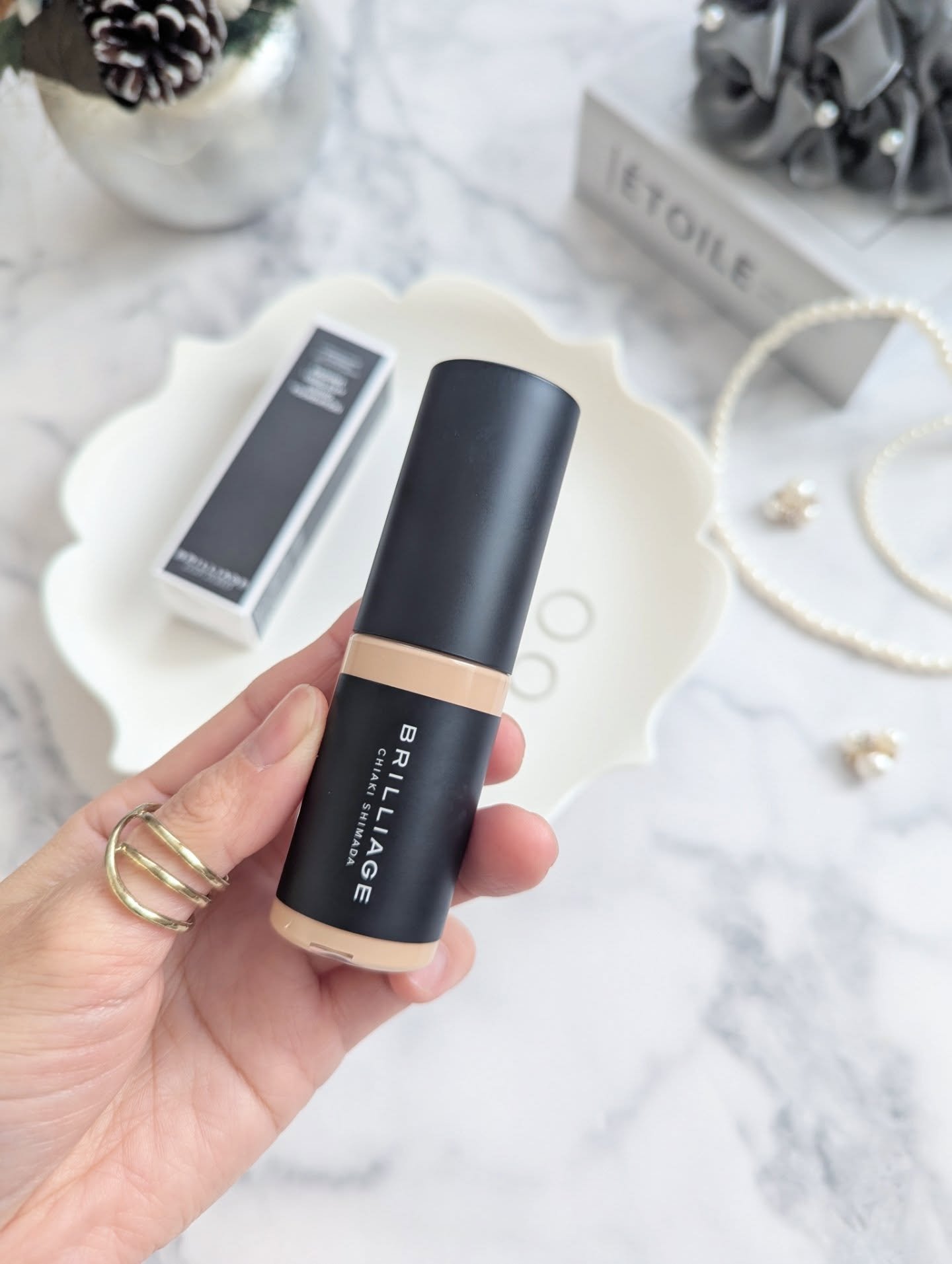 ラディアント　ロングステイ　リキッドファンデーション/ブリリアージュ/リキッドファンデーションを使ったクチコミ（2枚目）