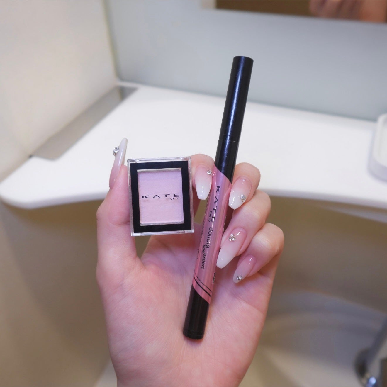 ケイト ザ アイカラー/KATE/単色アイシャドウを使ったクチコミ(1枚目)