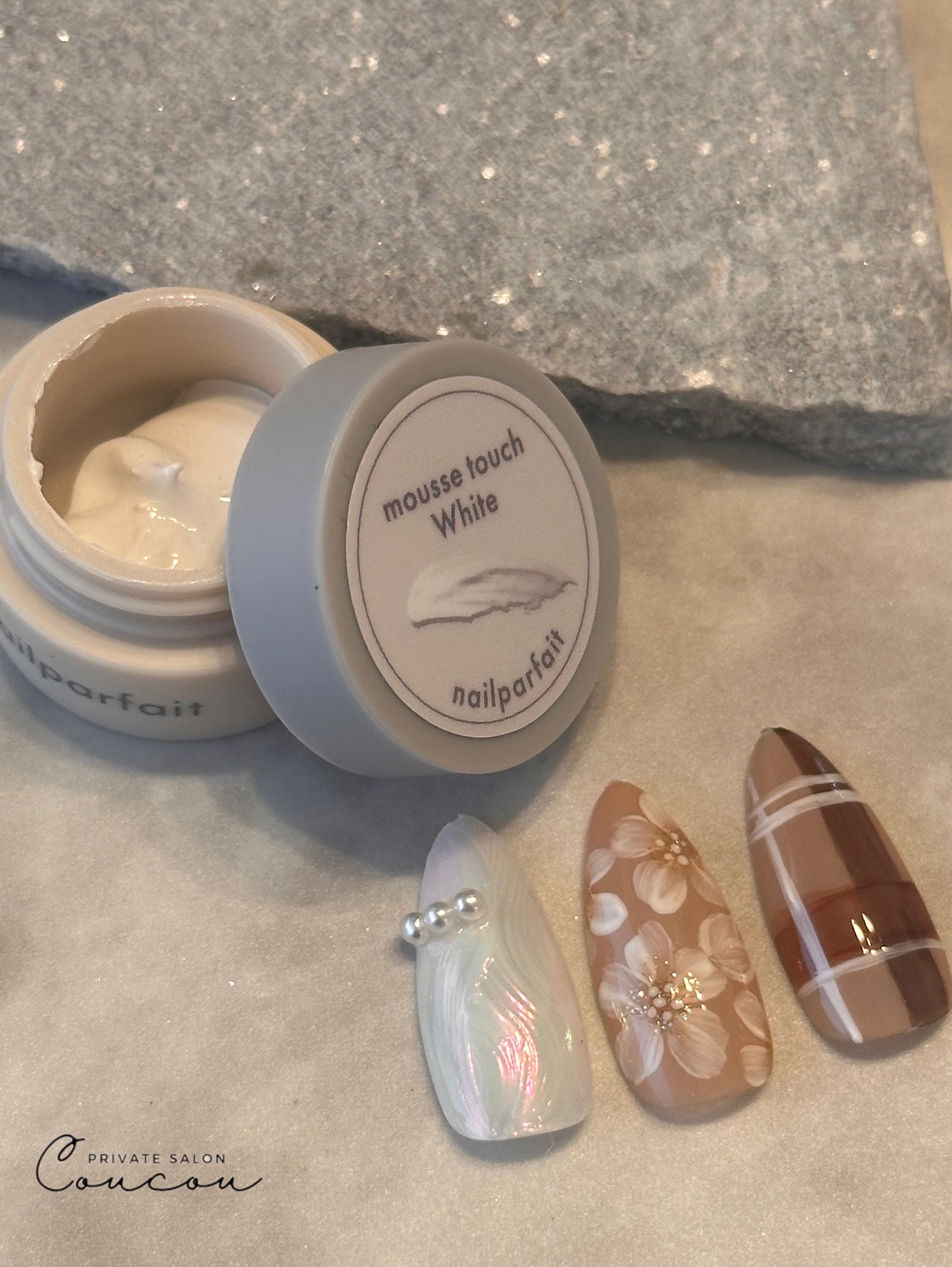 #ジェルネイル,#フラワーネイル,#チェックネイル,#オーロラネイルのネイルデザイン