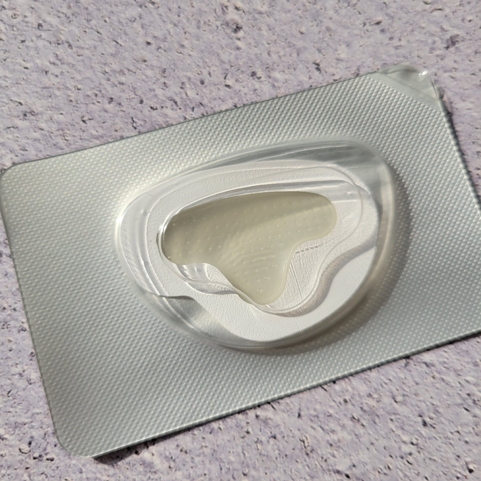 レチアールエヌ Tパッチ 4パウチ入り（1パウチ1パッチ入り）/ACROPASS/シートマスク・パックを使ったクチコミ（2枚目）