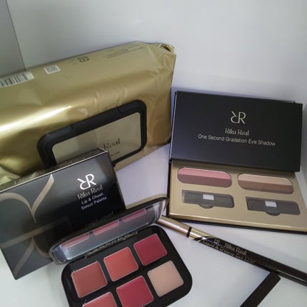 クリスマスコフレ/リカリアル/メイクアップキットを使ったクチコミ(5枚目)