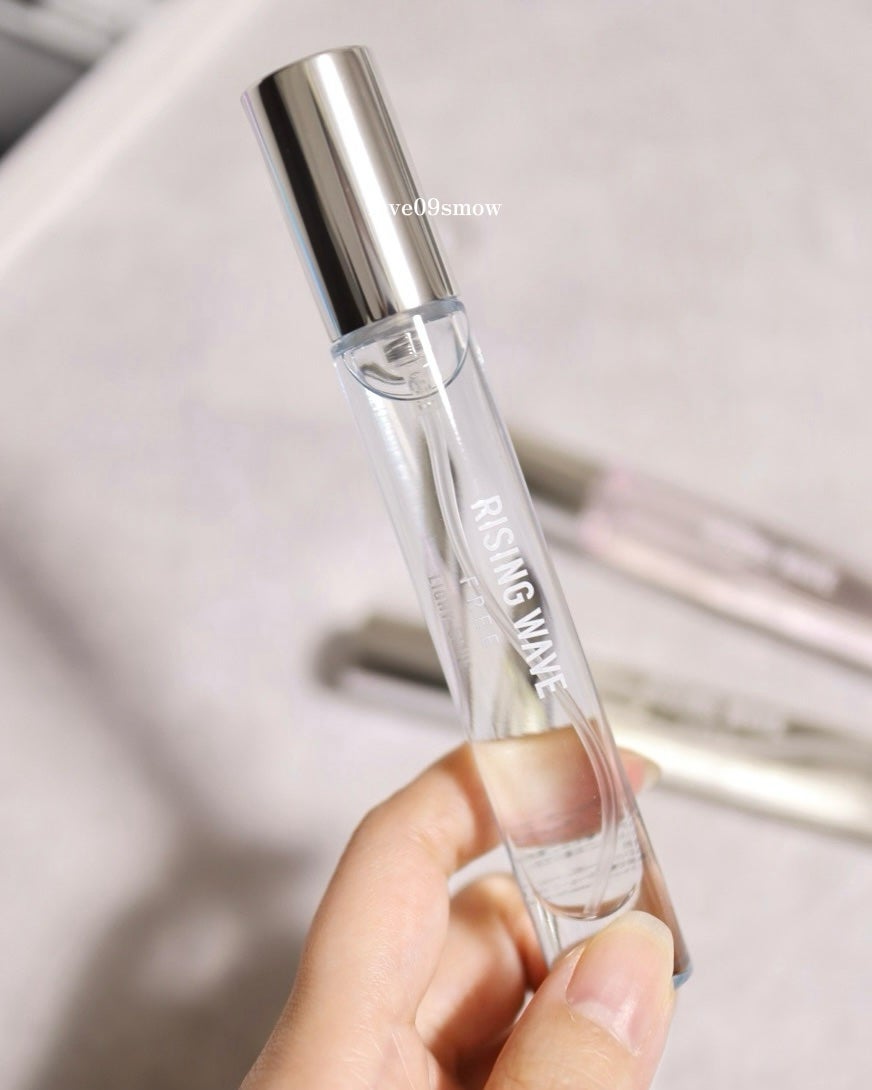 ライジングウェーブ フリー ライトブルー オードトワレ MINI/ライジングウェーブ/香水(レディース)を使ったクチコミ(6枚目)