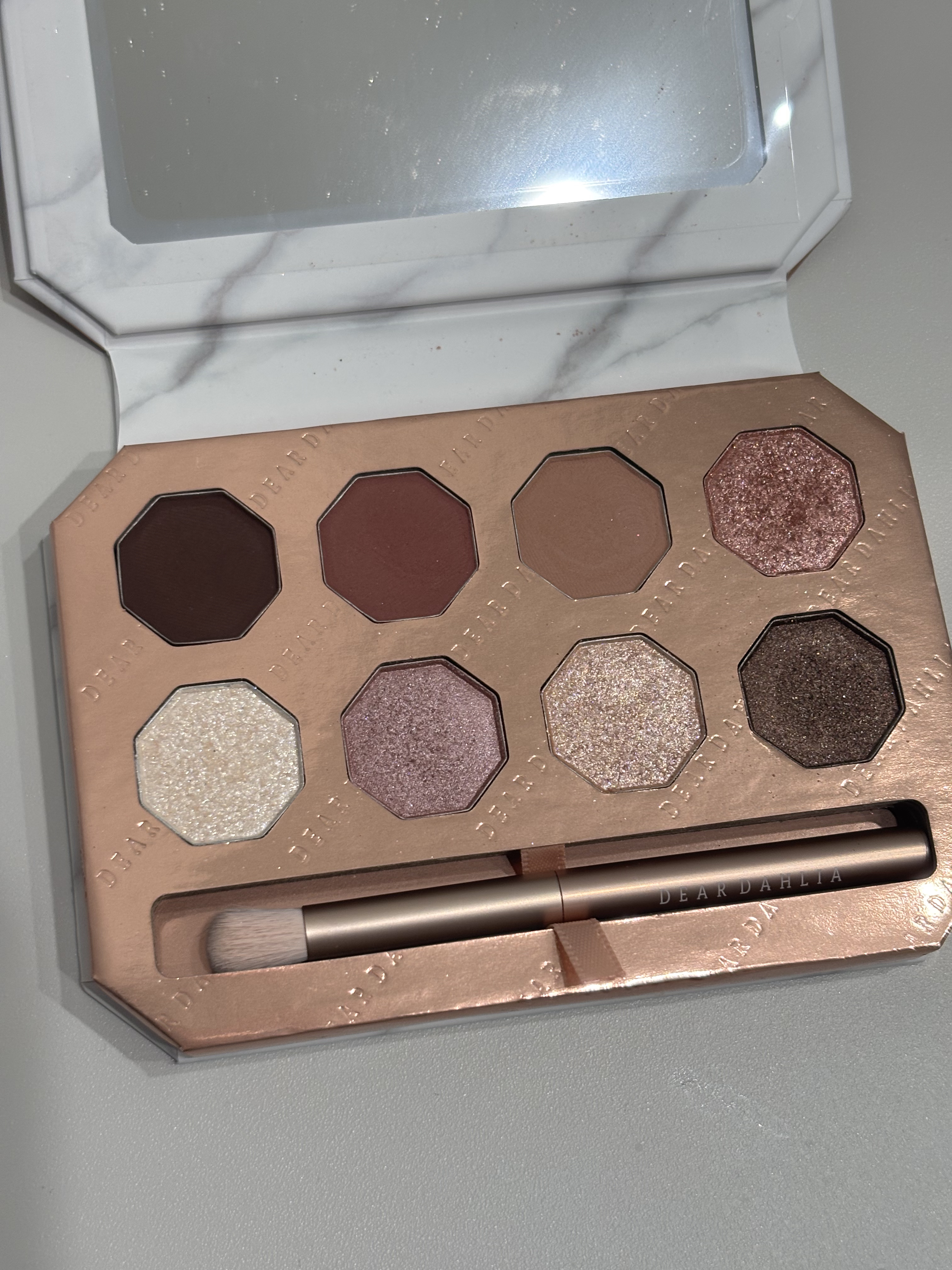 MESMERIZING MOMENT COLLECTION PALETTE/DEAR DAHLIA/アイシャドウパレットを使ったクチコミ（2枚目）