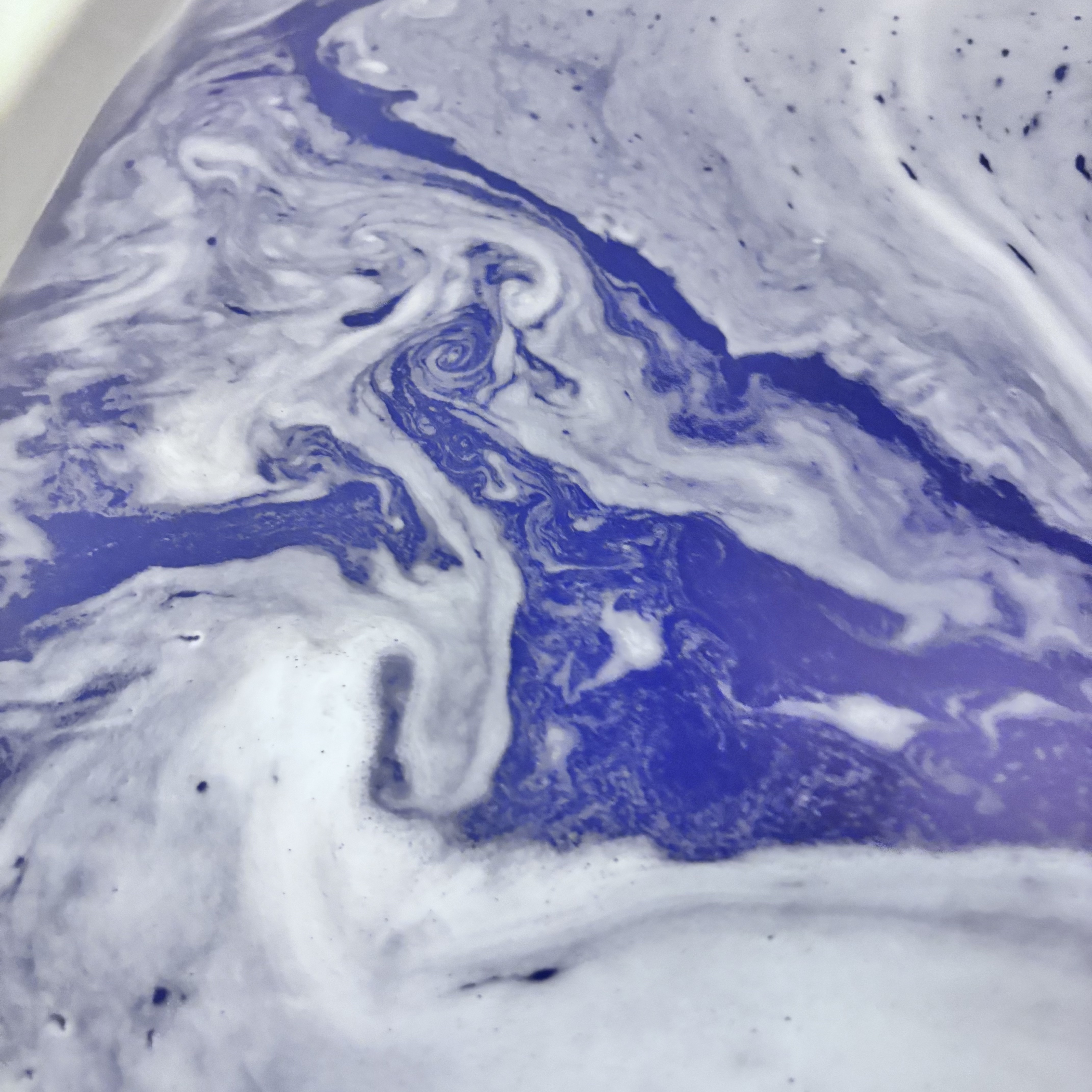 バブ モンスターバブルMEGA級 マーブル泡 ラベンダーカクテルの香り​ 1錠/バブ/炭酸系入浴剤を使ったクチコミ（3枚目）