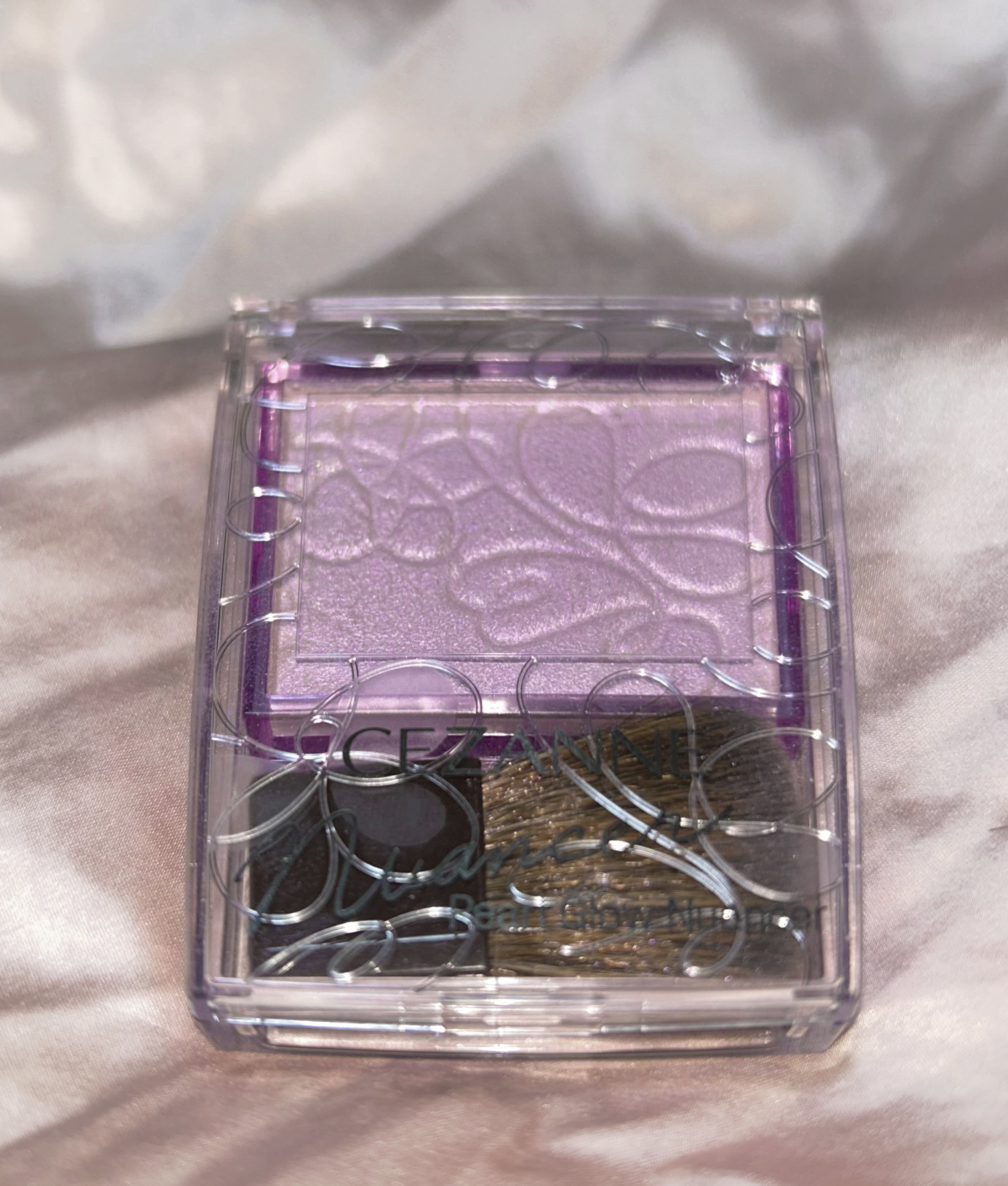 パールグロウニュアンサー/CEZANNE/パウダーハイライトを使ったクチコミ（1枚目）