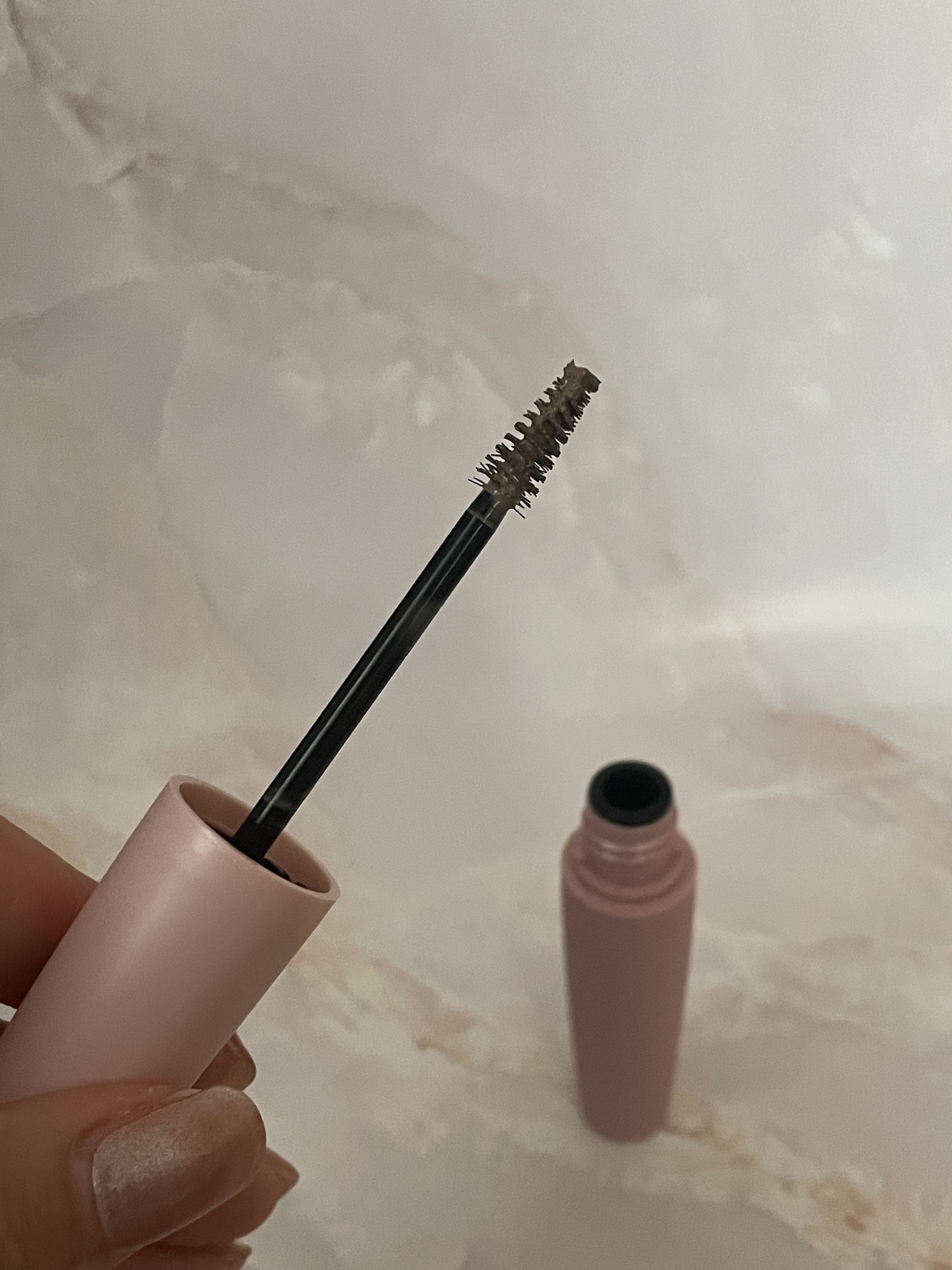 シアーカラーブロウ/デジャヴュ/眉マスカラを使ったクチコミ（2枚目）