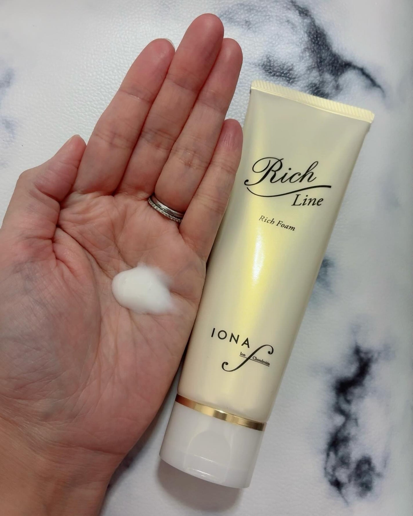 イオナエフリッチフォーム/イオナ エフ/洗顔フォームを使ったクチコミ(2枚目)