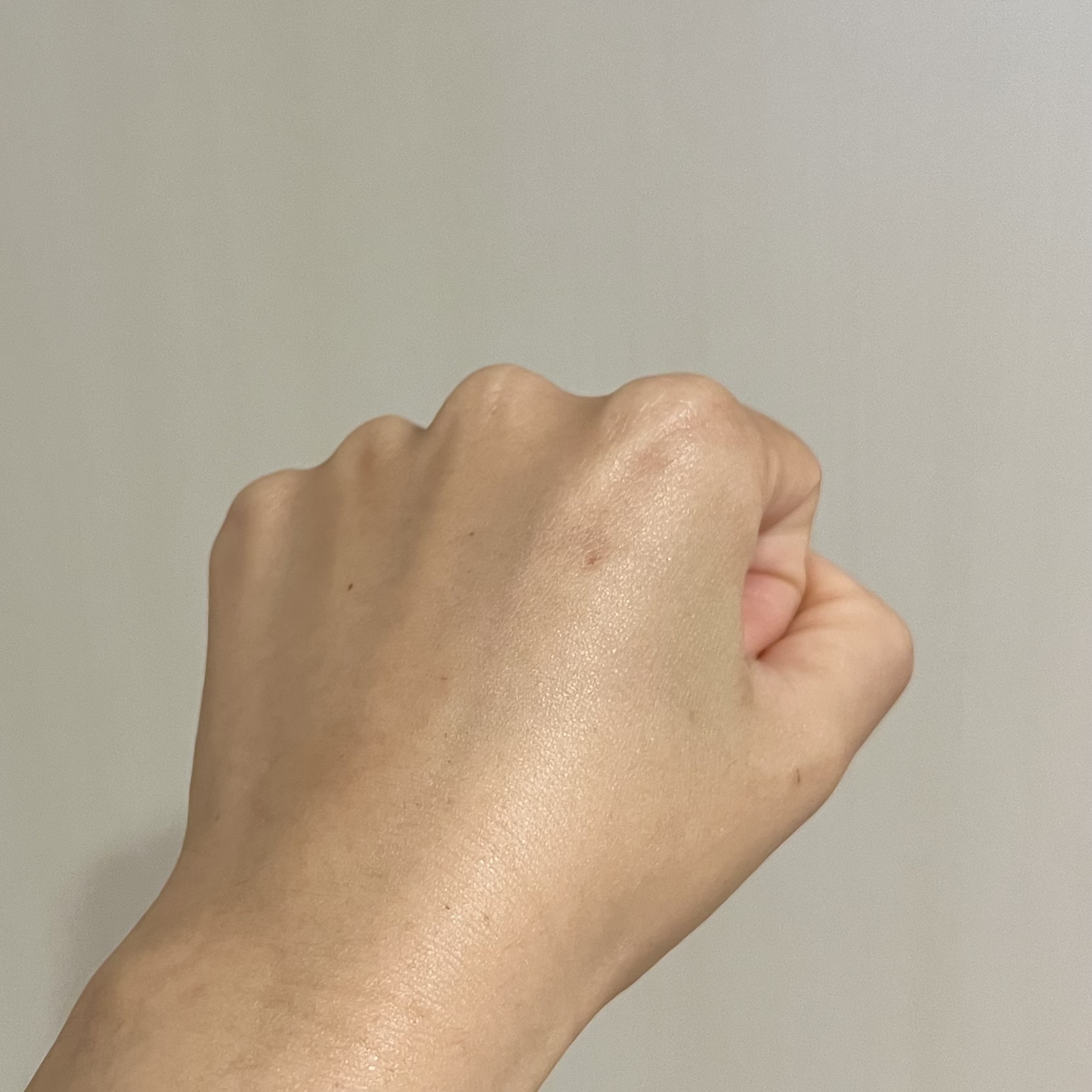 若芽ポアタイトニングセラム/suiskin/美容液を使ったクチコミ（3枚目）