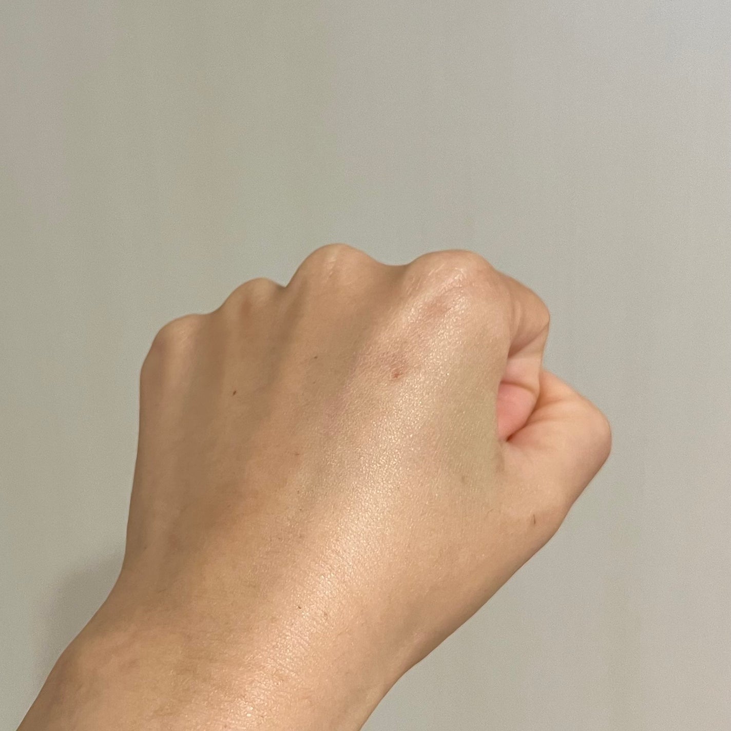 若芽ポアタイトニングセラム/suiskin/美容液を使ったクチコミ(3枚目)