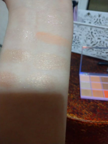 18 COLRS PRO EYE SHADOW PALETTE/Dolly Angel/アイシャドウパレットを使ったクチコミ(2枚目)