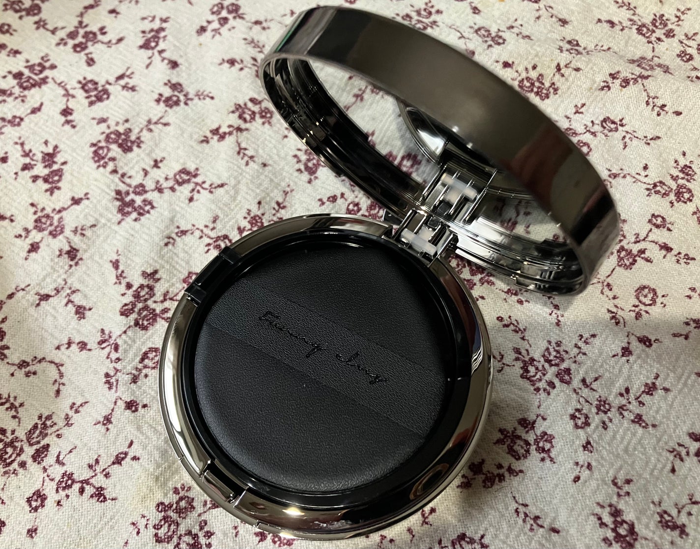 ロングウェア エア クッションファンデーション/FUNNY ELVES方里/クッションファンデーションを使ったクチコミ(4枚目)