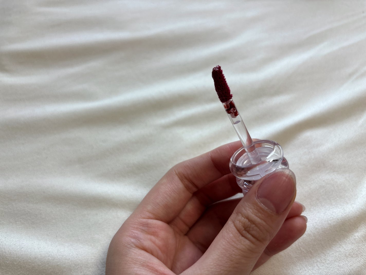 ラカ マキシグレイヤーティント/Laka/リップティントを使ったクチコミ(2枚目)