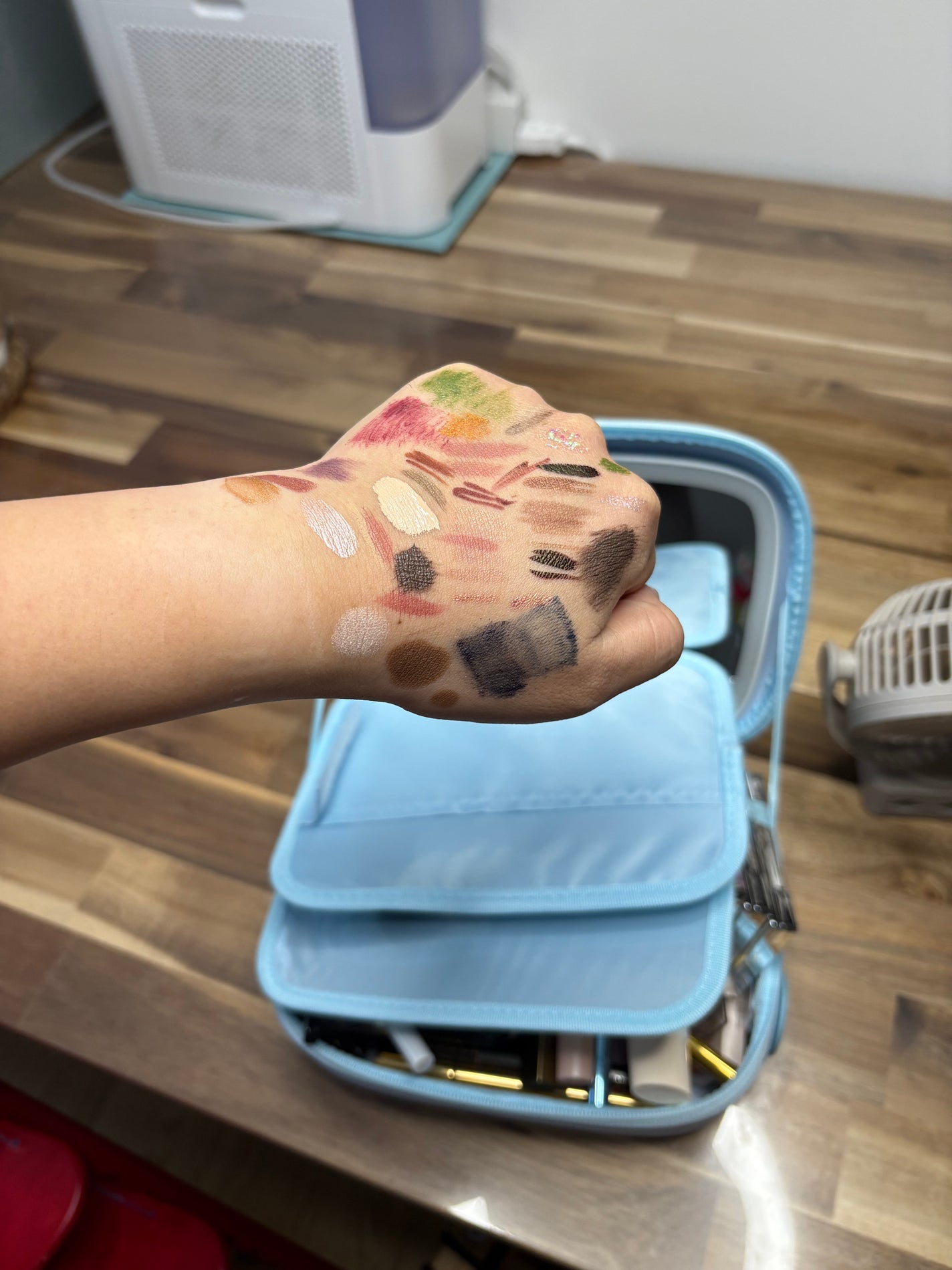 ぴよぴよ_フォロバ100%♡ on LIPS 「年に一度の断捨離祭り🏮👘✨皆さん、お化粧道具の断捨離してますか..」(1枚目)