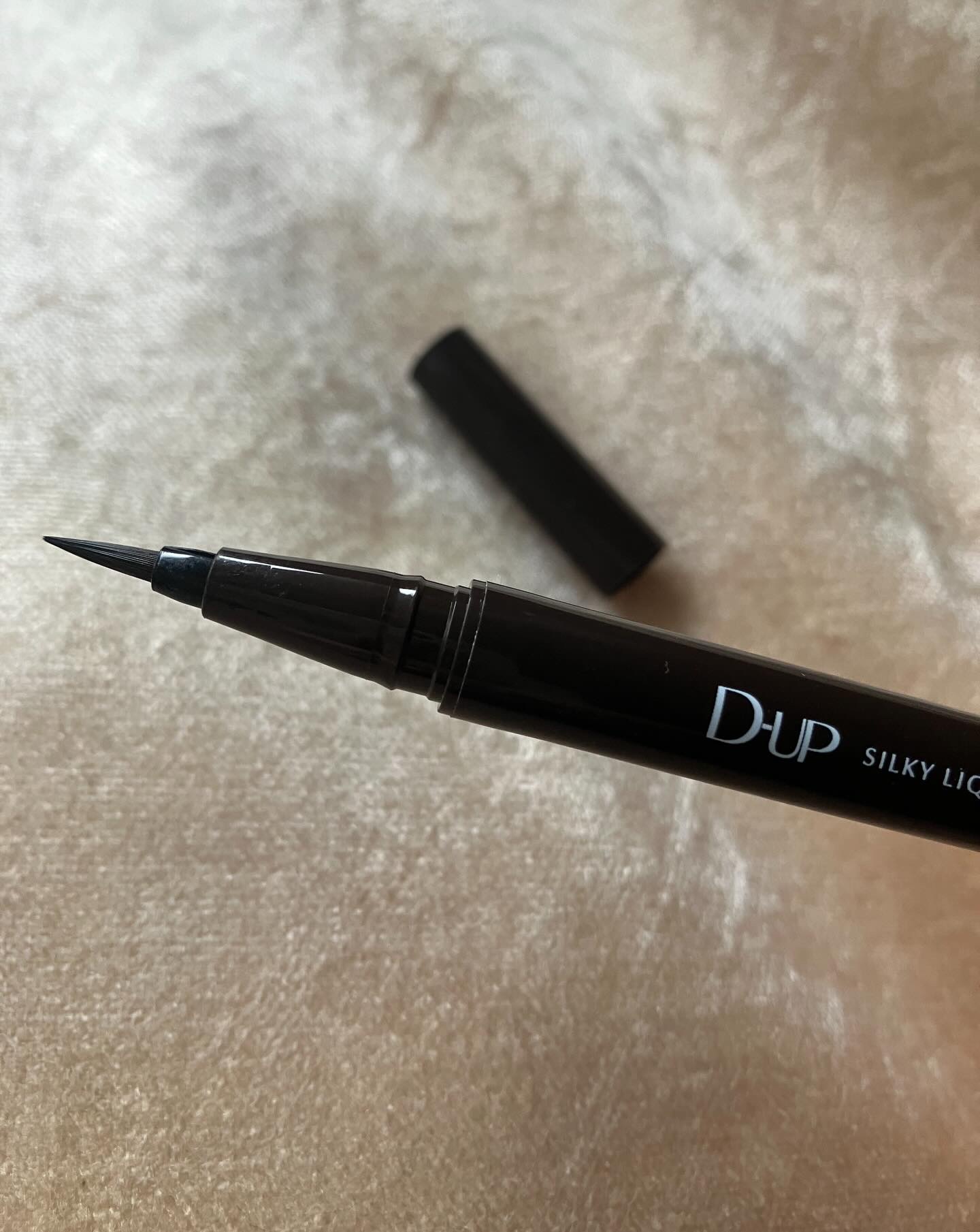 シルキーリキッドアイライナーWP/D-UP/リキッドアイライナーを使ったクチコミ（2枚目）
