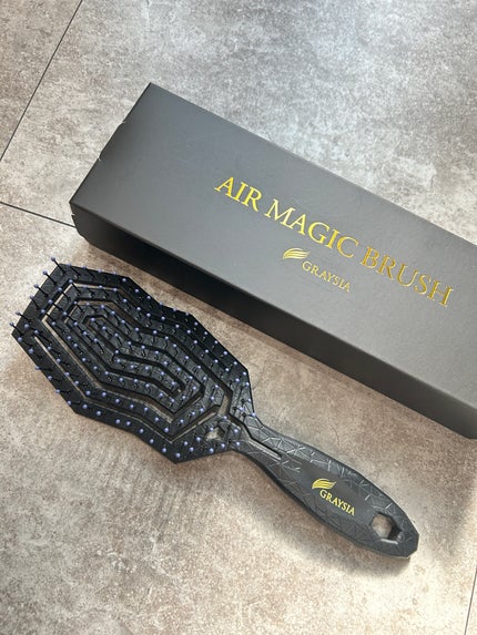 グレイシア エアーマジックブラシ/ジュエル・コスメティックス/ヘアブラシを使ったクチコミ(5枚目)