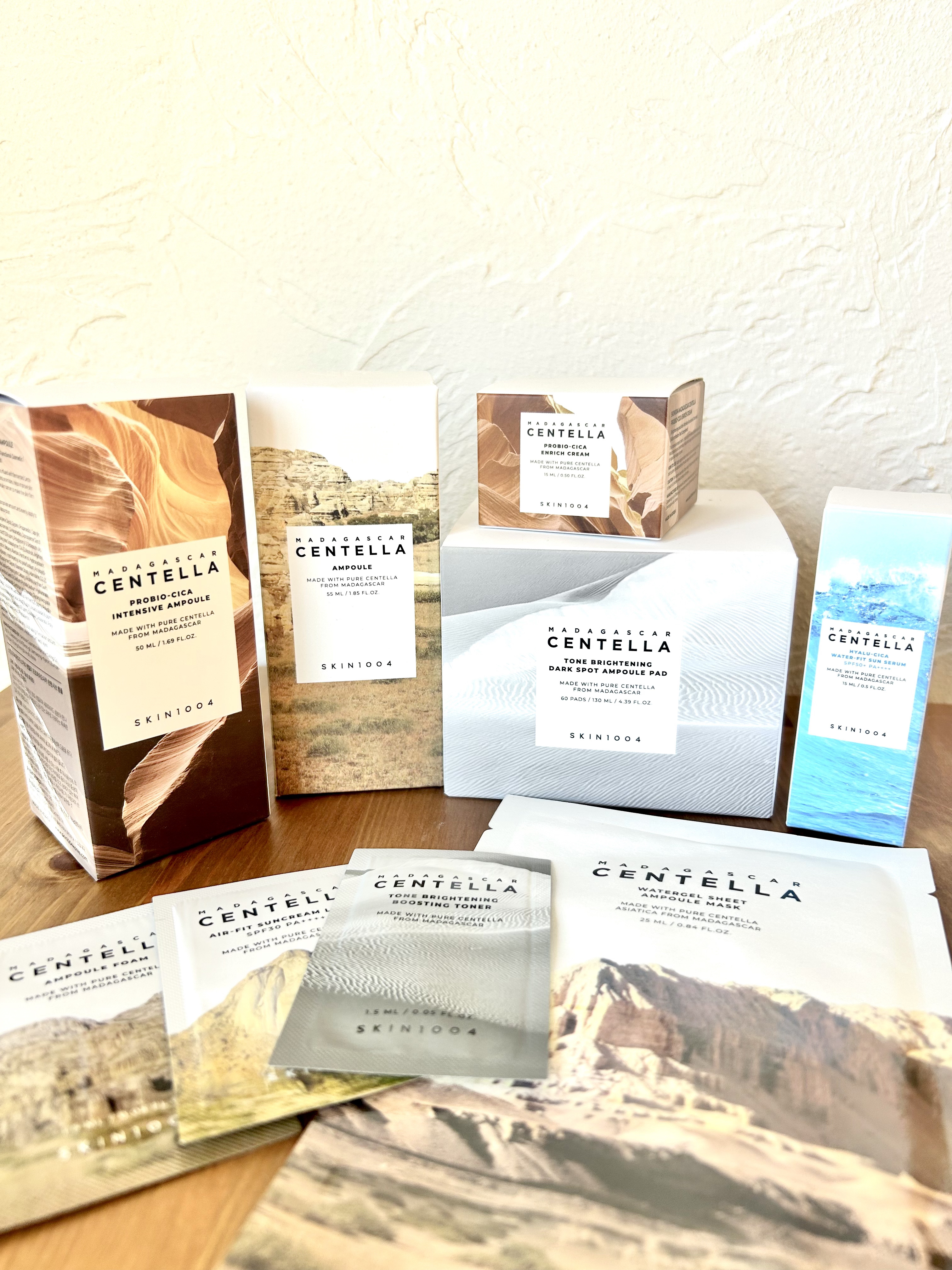 メガ割購入品

このSKIN1004の企画セットの組み合わせが最高すぎました！！！

空気の乾燥だったり、暖房による乾燥が気になるこの季節はやっぱりプロバイオシアのアンプルが大活躍♡

（日焼け止めは金額別の特典です）

今日はメガ割最終日