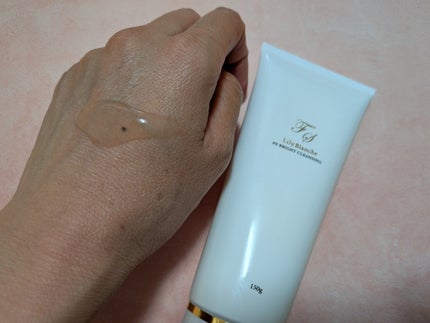 みきみきちゃま on LIPS 「#PR#リリーブランシュ#シミケア#エステ今回ご紹介する商品は..」(4枚目)