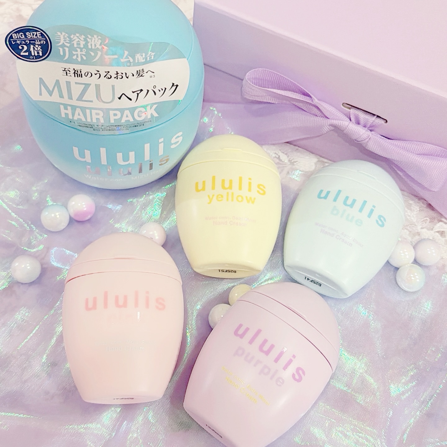 @ululis_japan さんからギフトで頂いたハンドクリームとヘアパック🩷トリートメントはもう全部使い切っちゃったくらい良かったです✨💭ハンドクリームは全部違う香り✨
コロンとしたパケが可愛いの💓
ありがとうございます🎀💭

