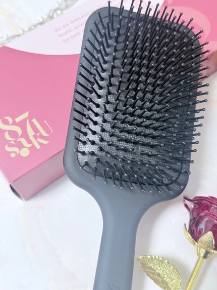 87saku 87saku ハナサク パドルブラシのクチコミ「こちらは87saku様よりご提供いただきました。
◎髪の美しさを感覚ではなく構造から捉え直し.....」(1枚目)