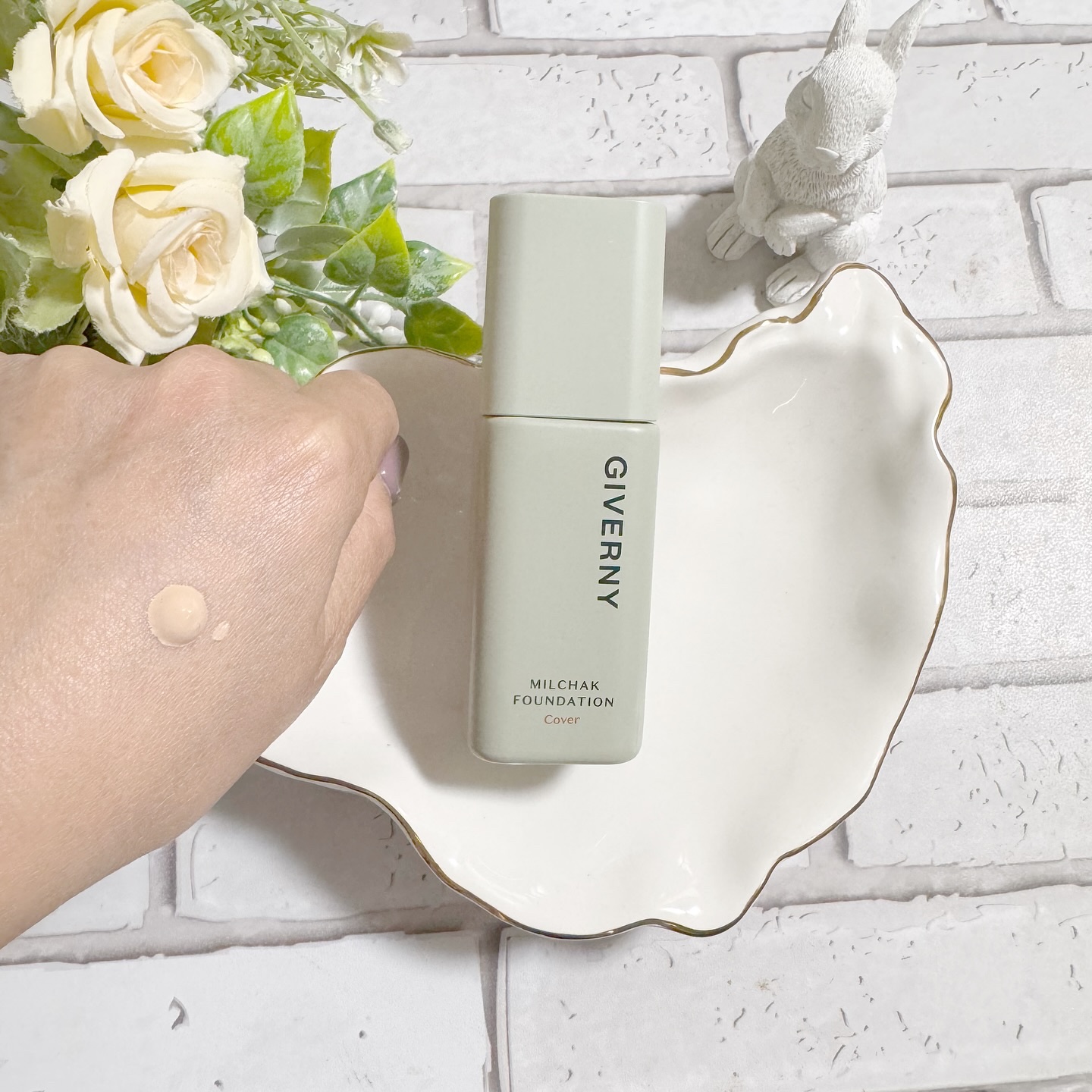 ジヴェルニー 密着カバーファンデーション/GIVERNY/リキッドファンデーションを使ったクチコミ（3枚目）