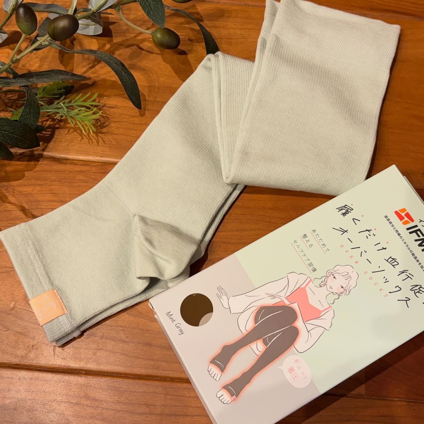 Soi Therm　オーバーソックス ミントグレー/コジット/着圧ソックス・レギンスを使ったクチコミ（1枚目）