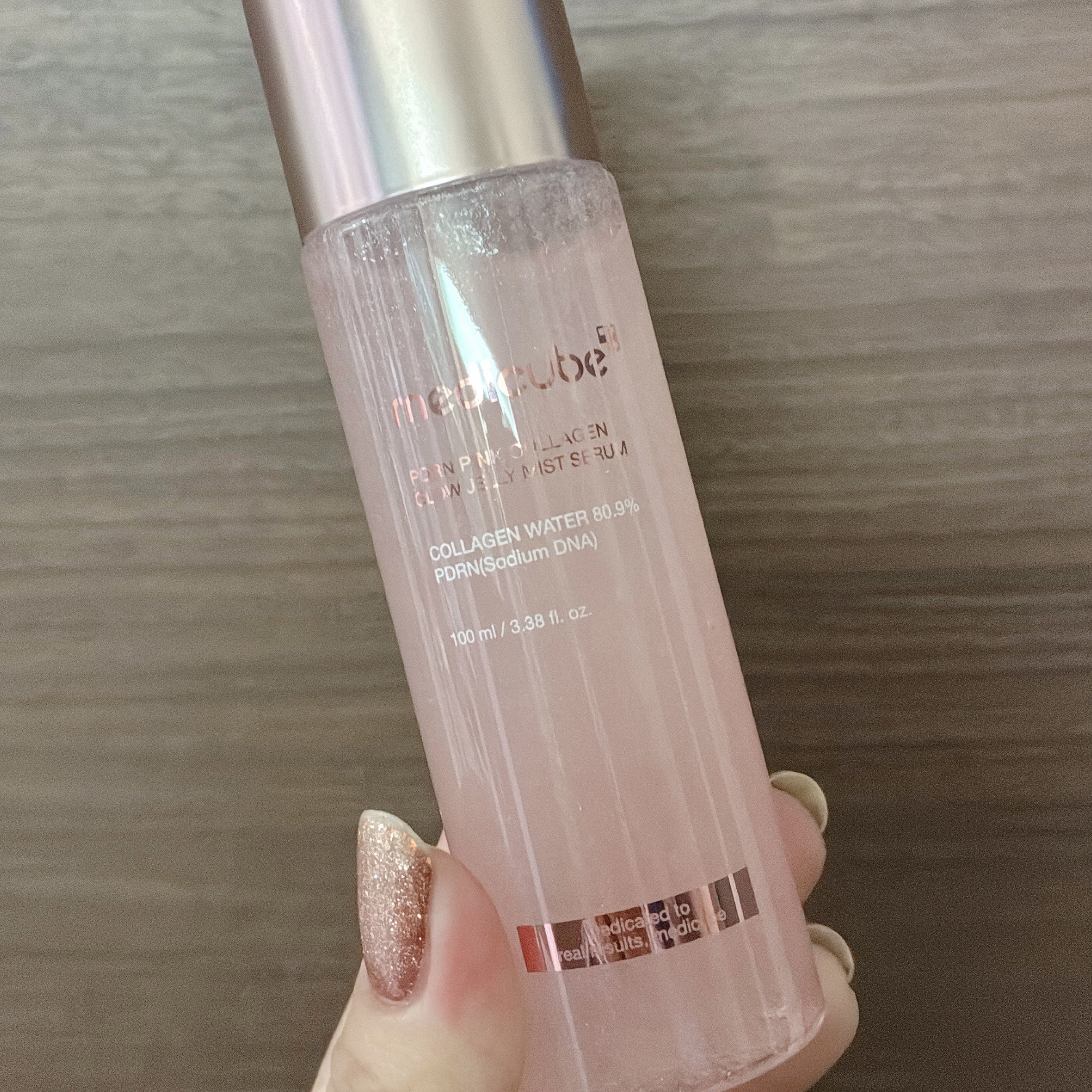 PDRNピンクゼリーセラムミスト/MEDICUBE/美容液を使ったクチコミ（2枚目）