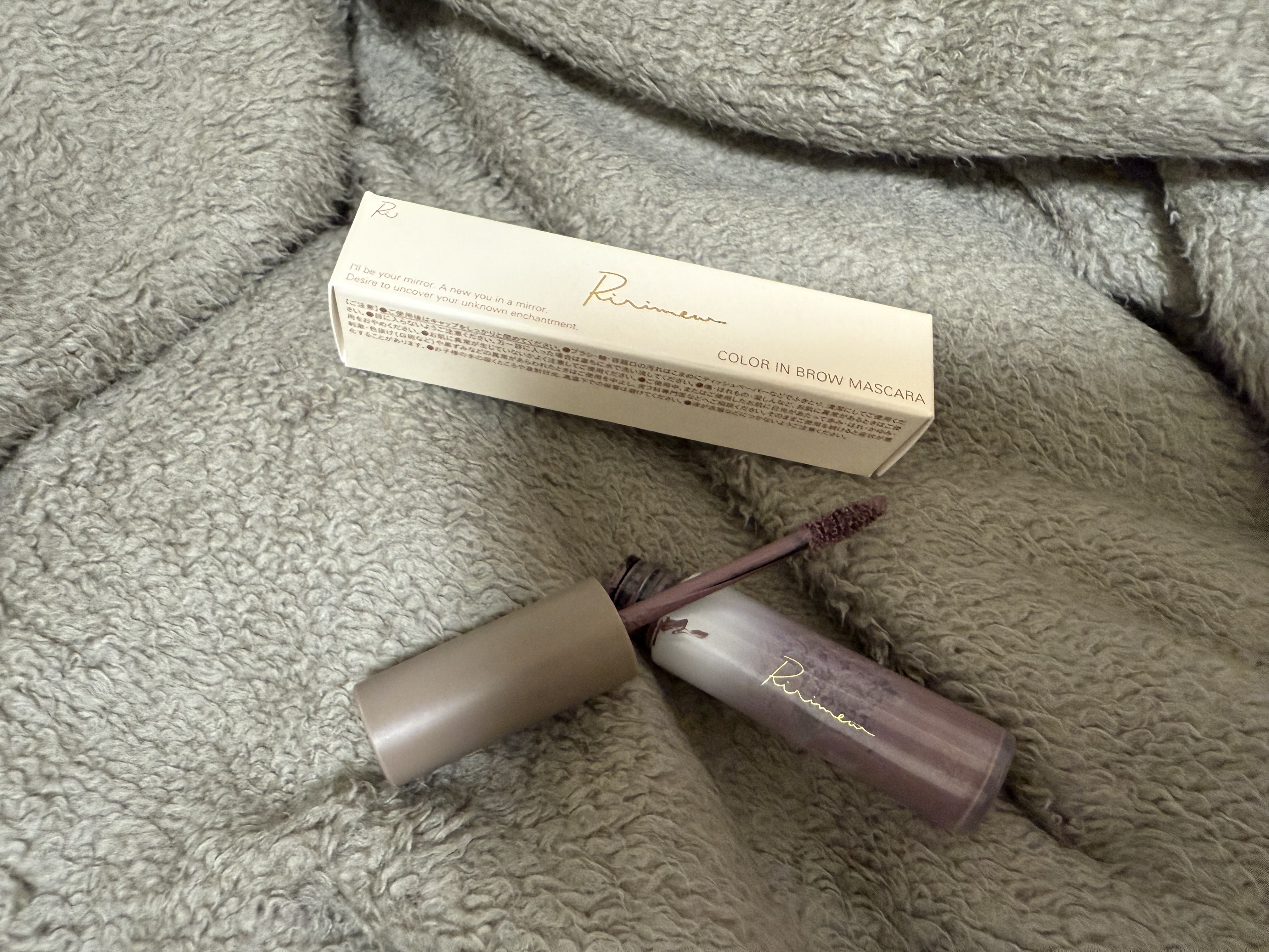 カラーインブロウマスカラ 03 ラベンダーモーヴ/Ririmew/眉マスカラを使ったクチコミ（1枚目）