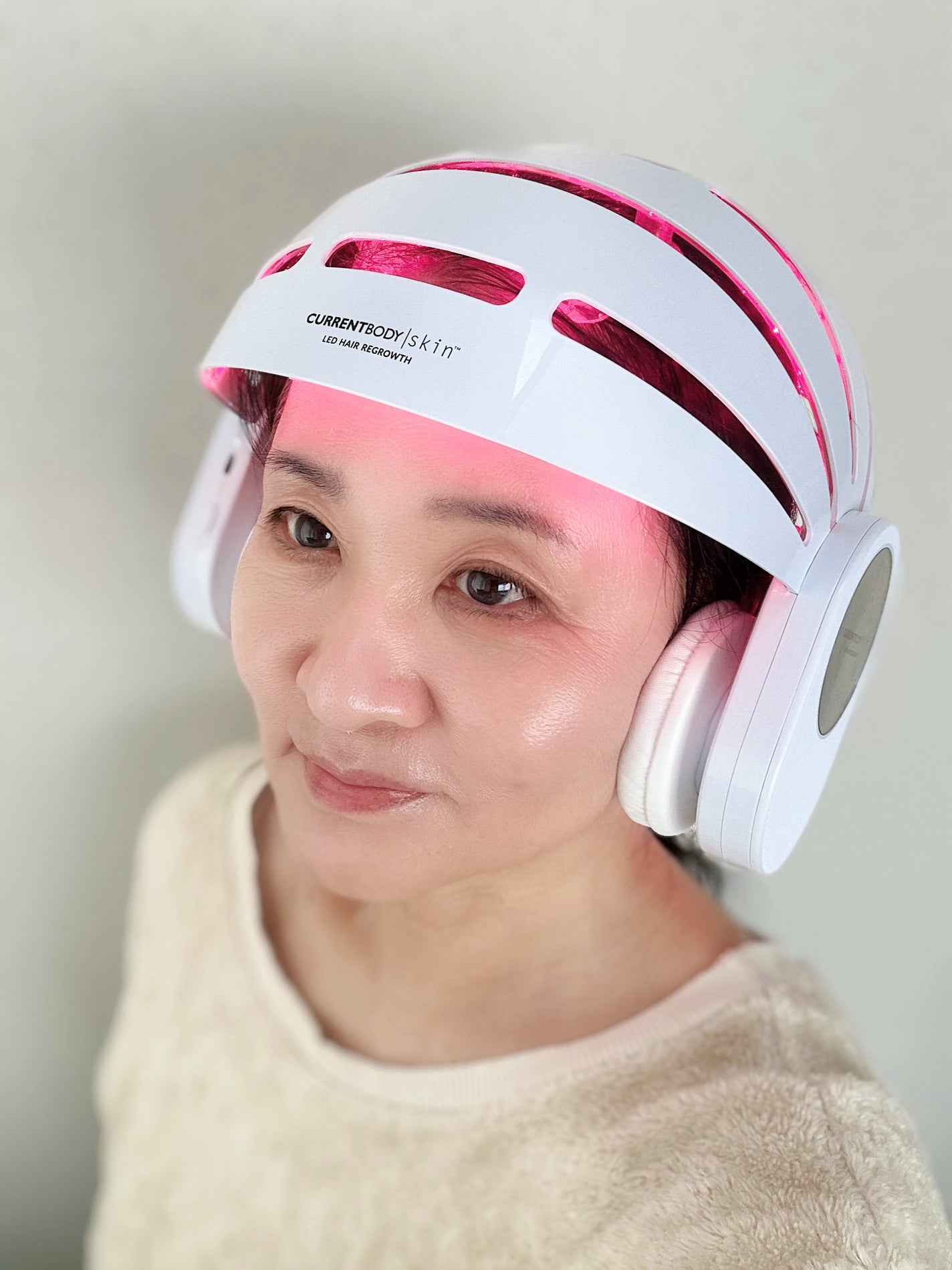 LED 頭皮・頭髪ケアデバイス/CurrentBody/ヘアケアグッズを使ったクチコミ(1枚目)