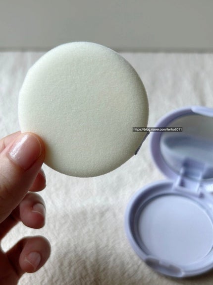 ユキのビューティー勉強部屋 on LIPS 「🇰🇷韓国ダイソーで見つけたら即買い!高コスパすぎる名品パウダー..」(4枚目)