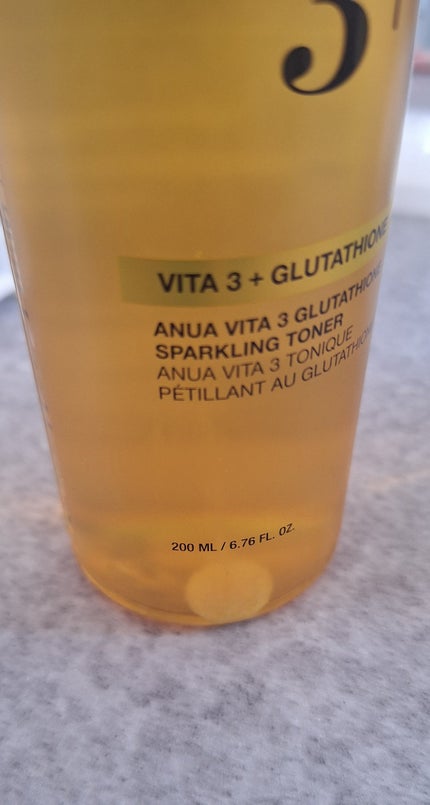 Anua ビタミン3グルタチオンスパークリングトナーのクチコミ「Anua
ビタミン3グルタチオンスパークリングトナー
ビタミンC
グルタチオン配合
使う前.....」(3枚目)