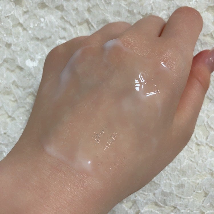 【医薬部外品】ニベア ルーセントビューティ シルクブライトニング ブライトニング美容液ボディミルク/ニベア/ボディミルクを使ったクチコミ(4枚目)